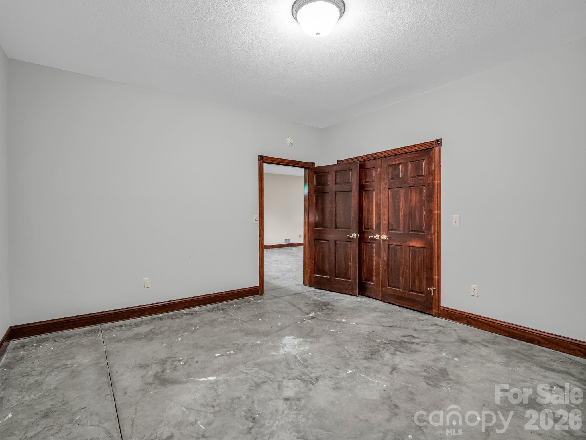 144 Neighborly Drive Property Photo 41