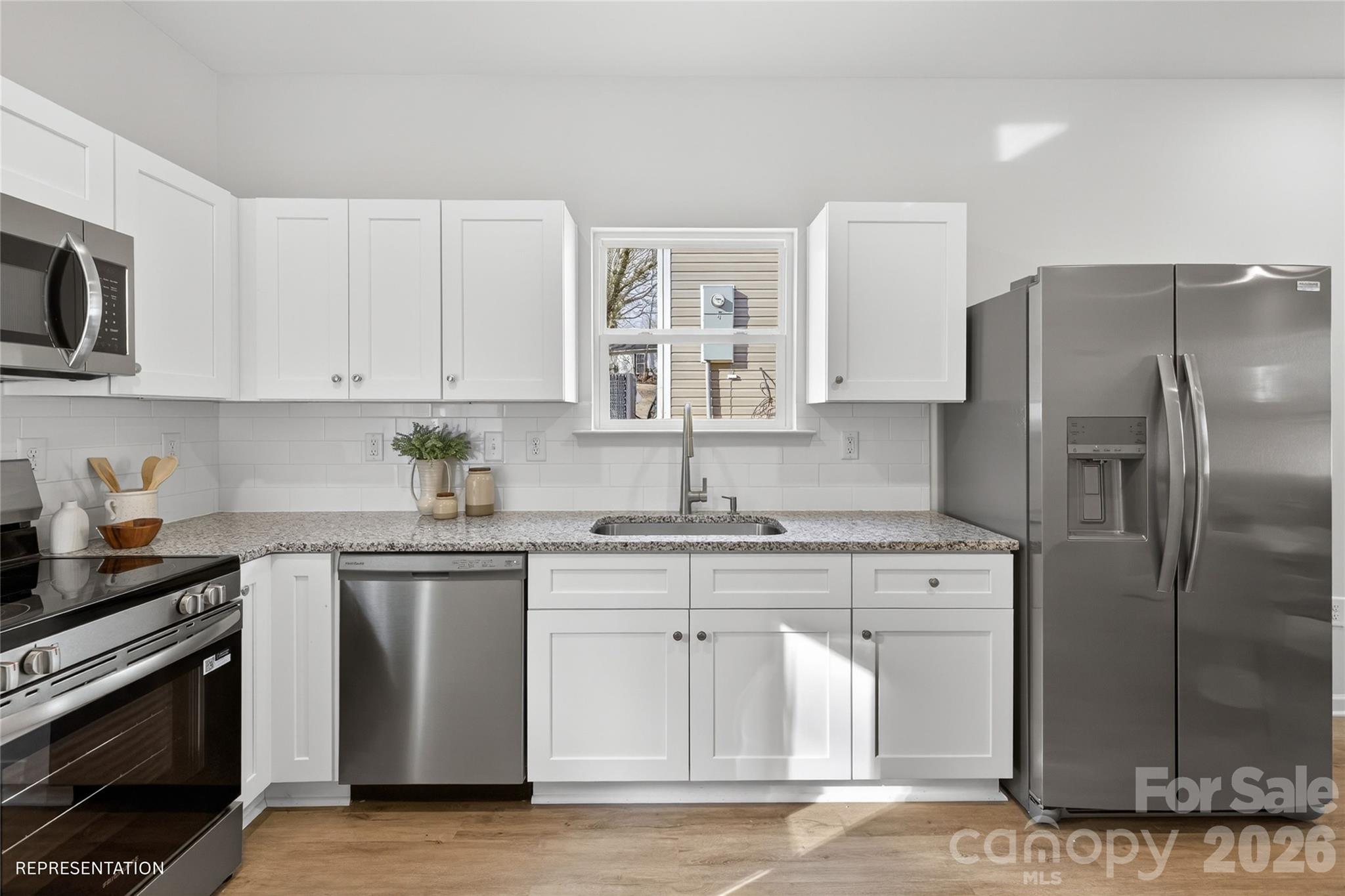 810 S Salisbury Avenue Property Photo 10