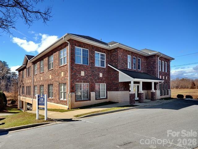 120 Chadwick Square Court A Property Photo 1