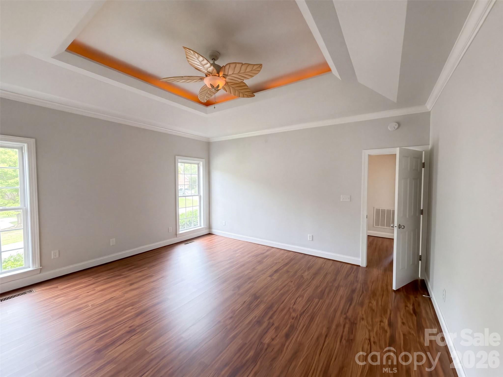 5102 Summerell Avenue Property Photo 9