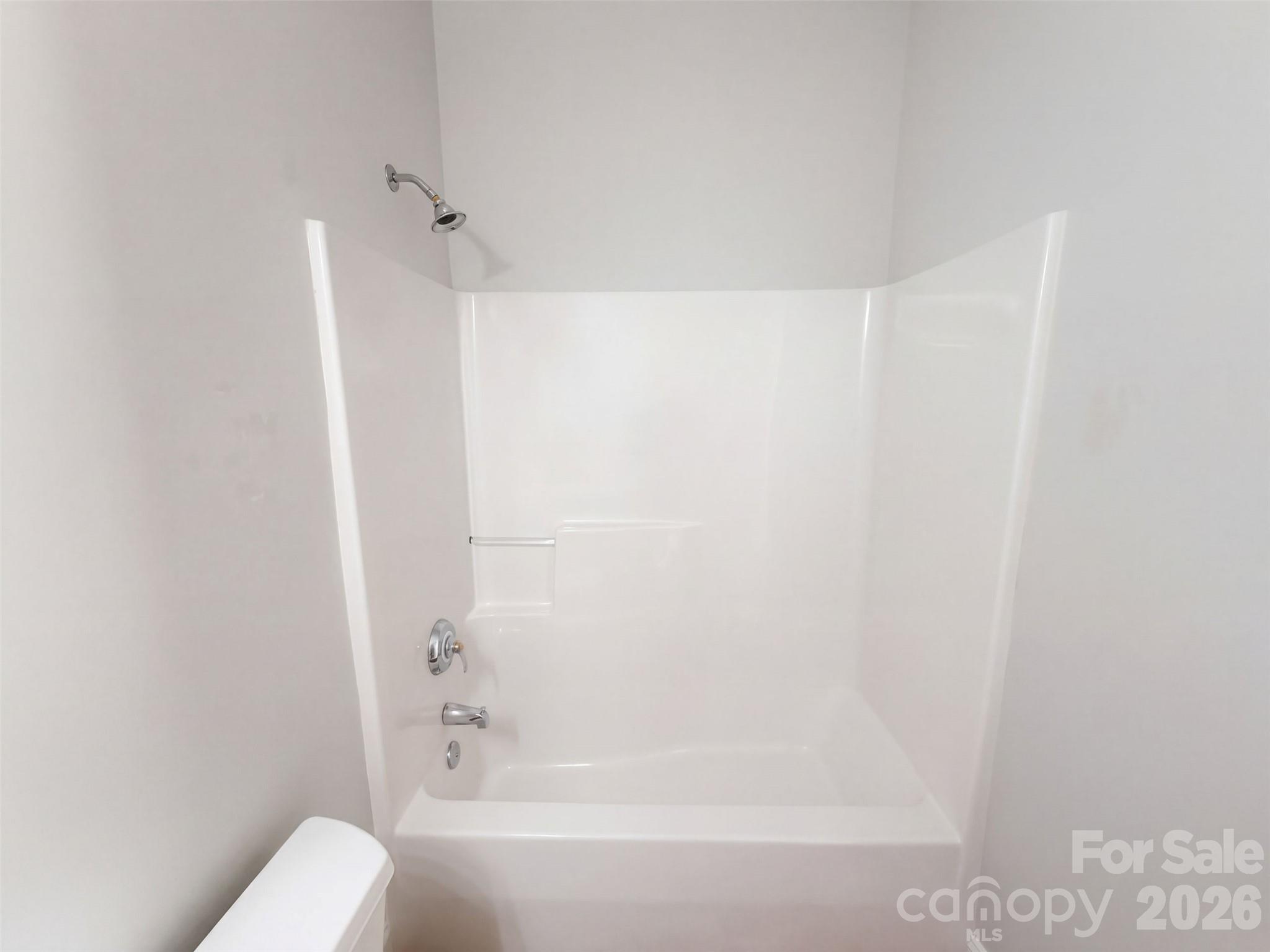 5102 Summerell Avenue Property Photo 15