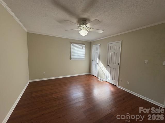 210 Faye Court Property Photo 25