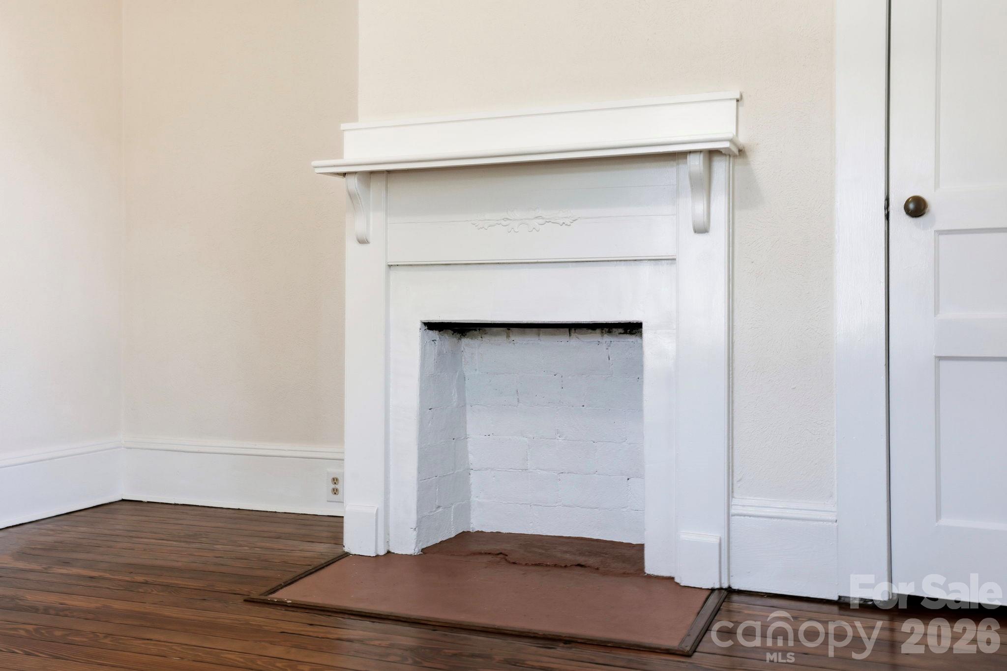 444 S Broad Street Property Photo 15