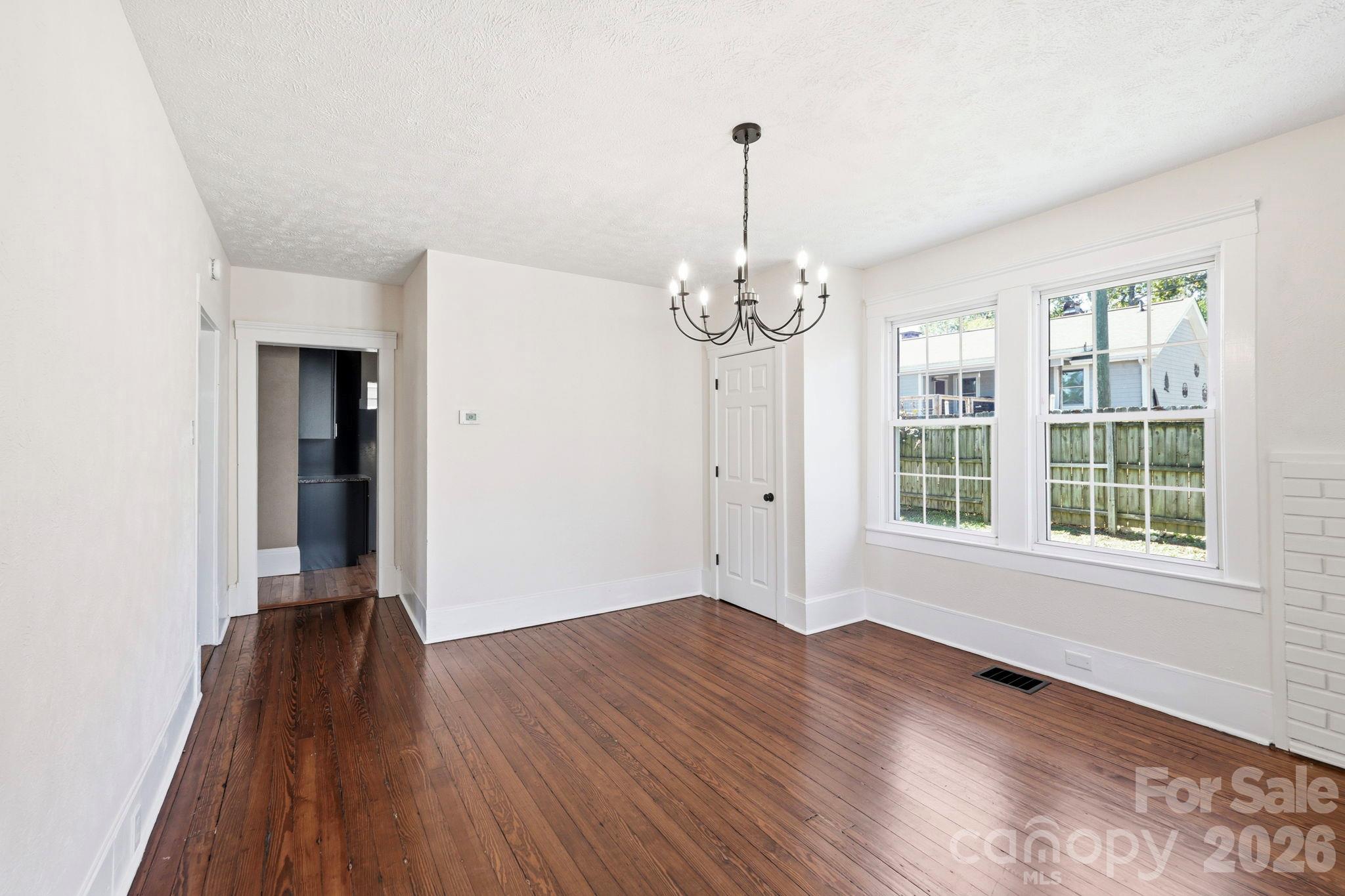 444 S Broad Street Property Photo 17