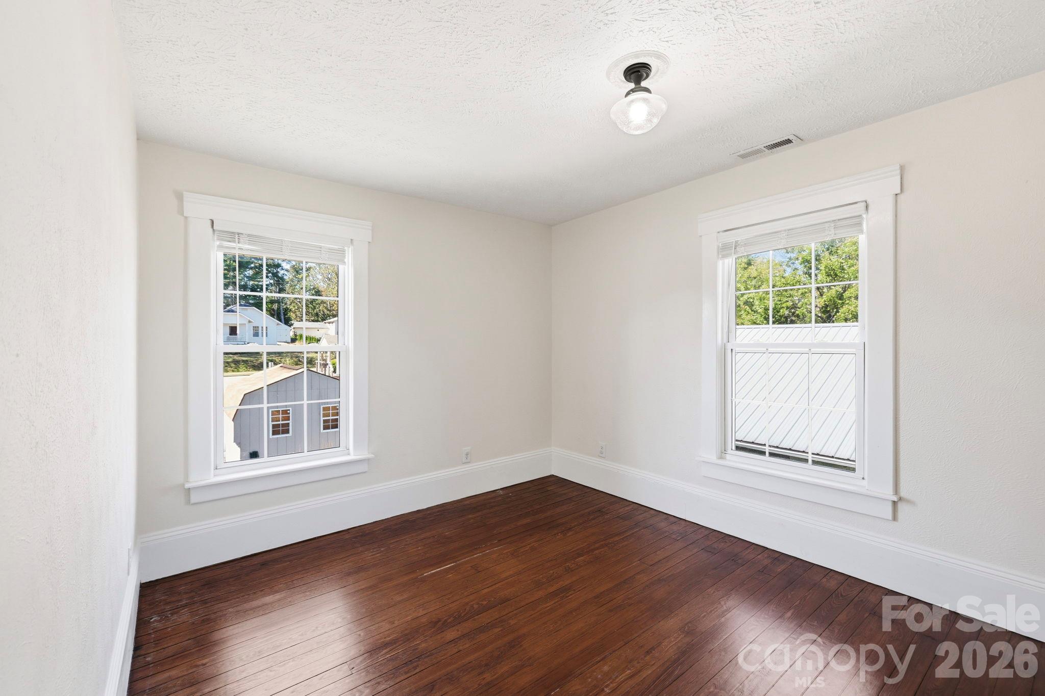 444 S Broad Street Property Photo 39