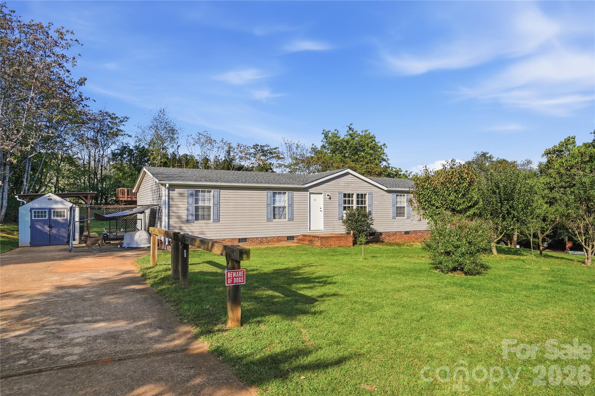 116 Cedarvale Drive Property Photo 1
