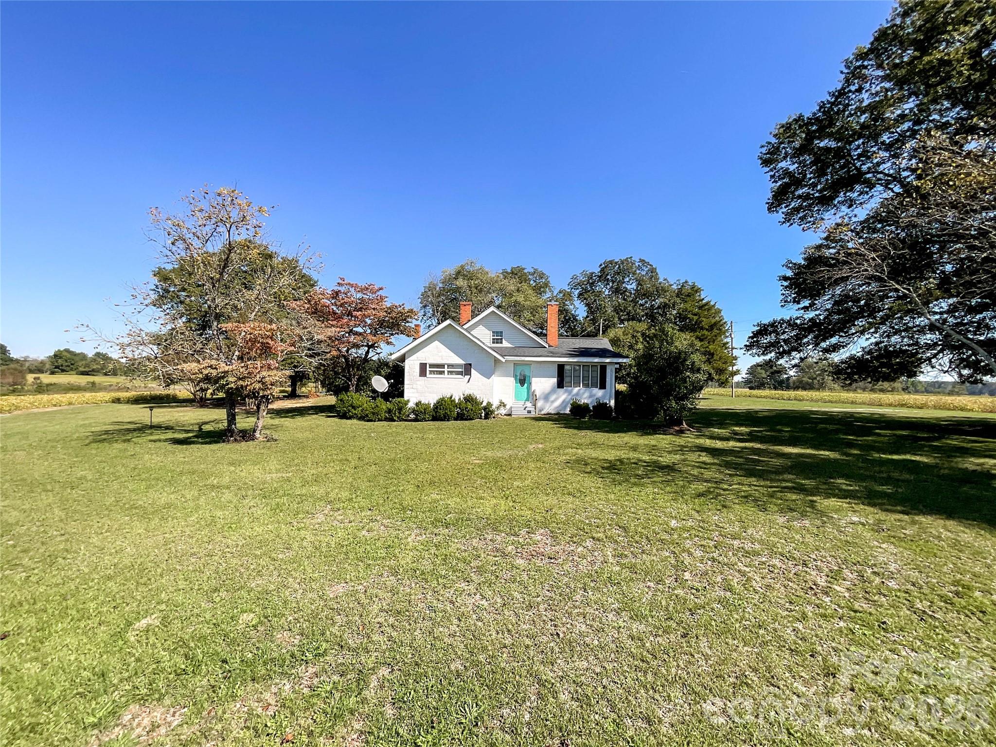 435 Webb Road Property Photo 1