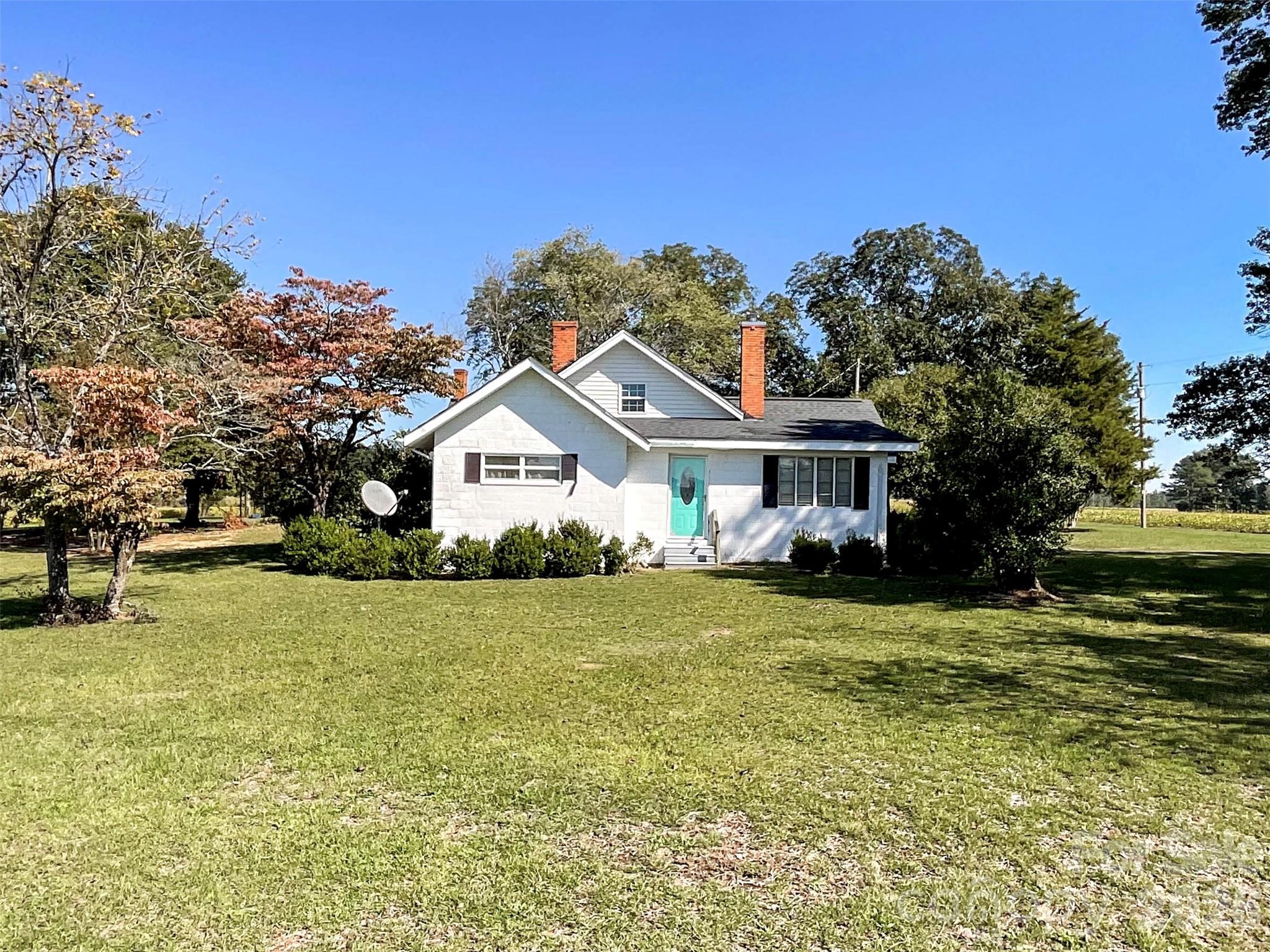 435 Webb Road Property Photo 2