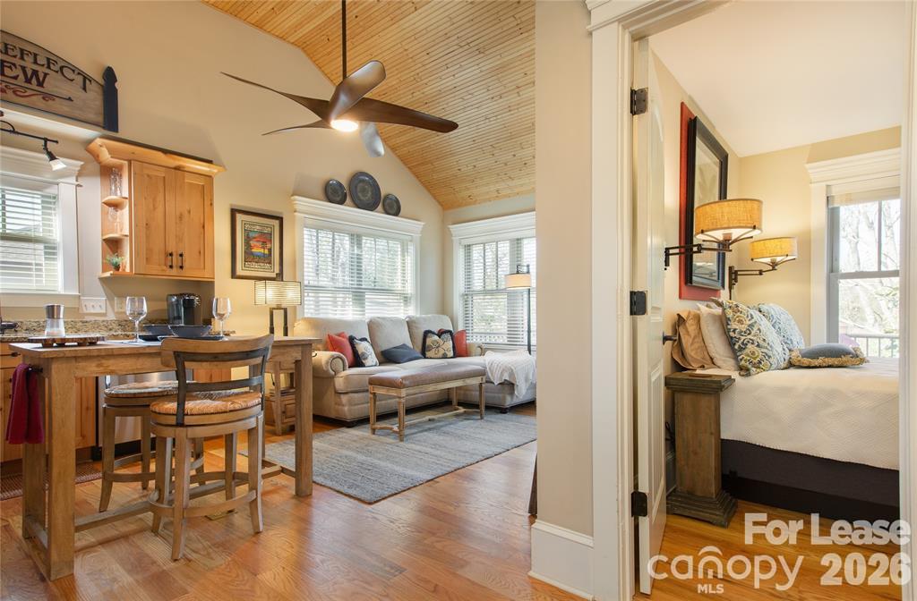 41 Mildred Avenue Property Photo 2