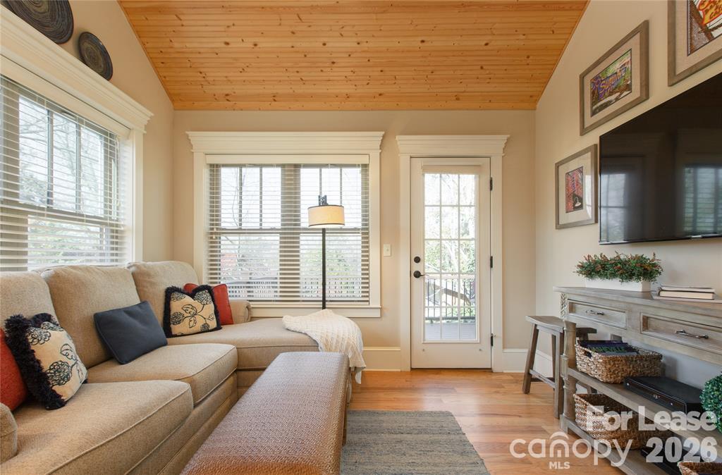 41 Mildred Avenue Property Photo 11