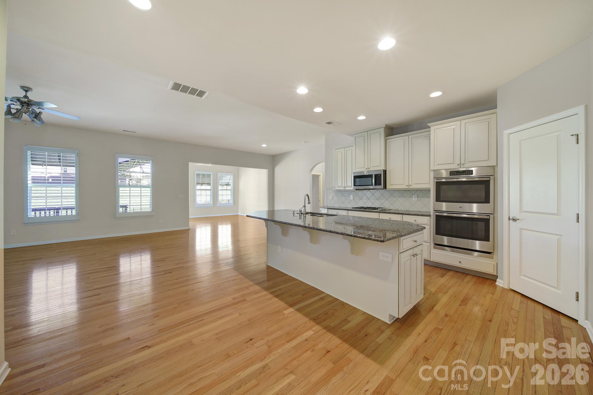 11701 Banter Lane Property Photo 8