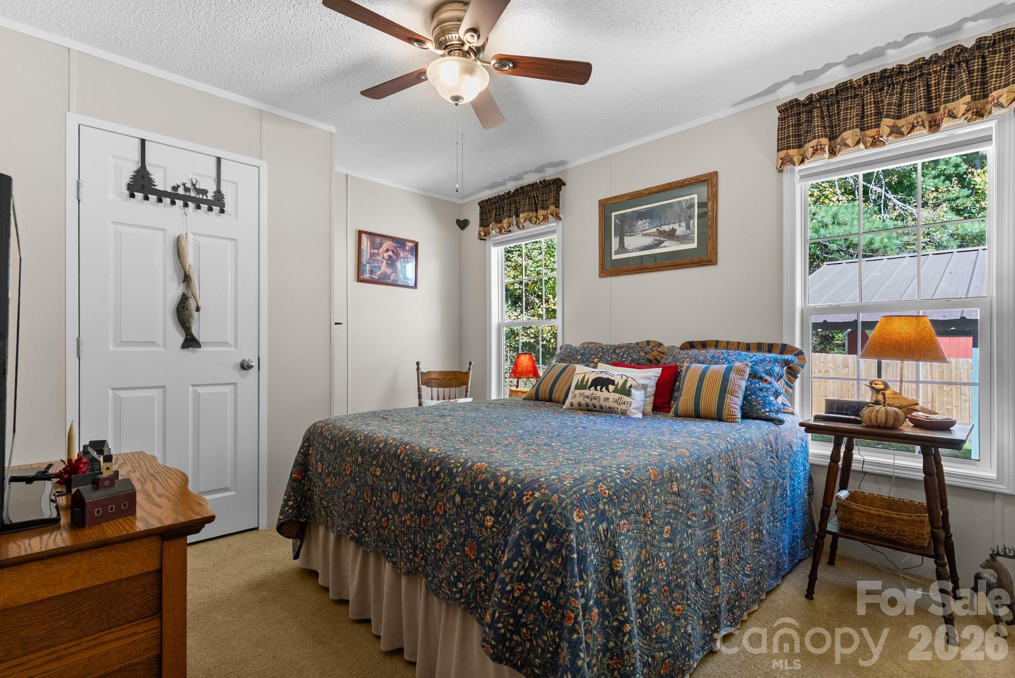 99 Lynn Lane Property Photo 12