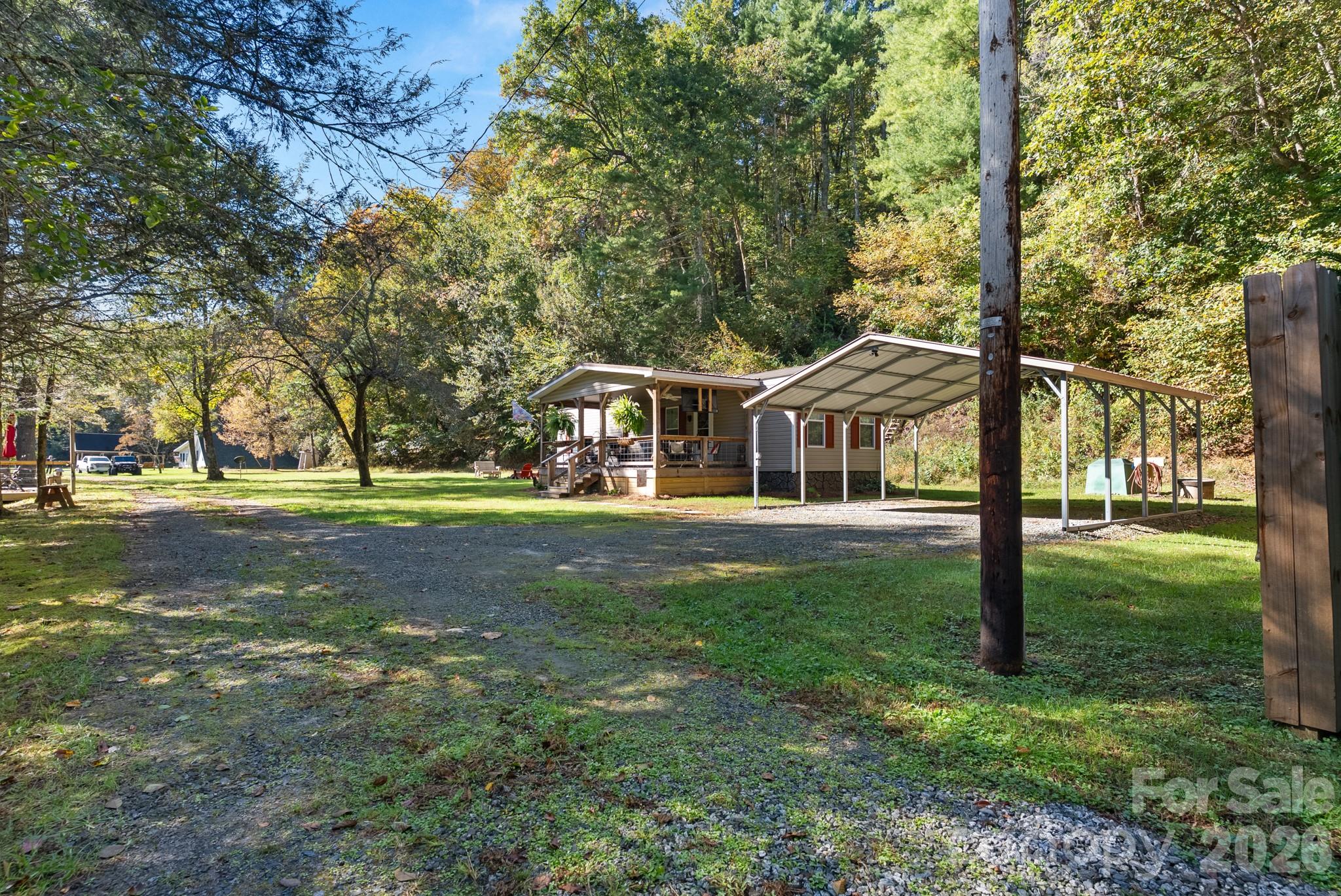99 Lynn Lane Property Photo 28