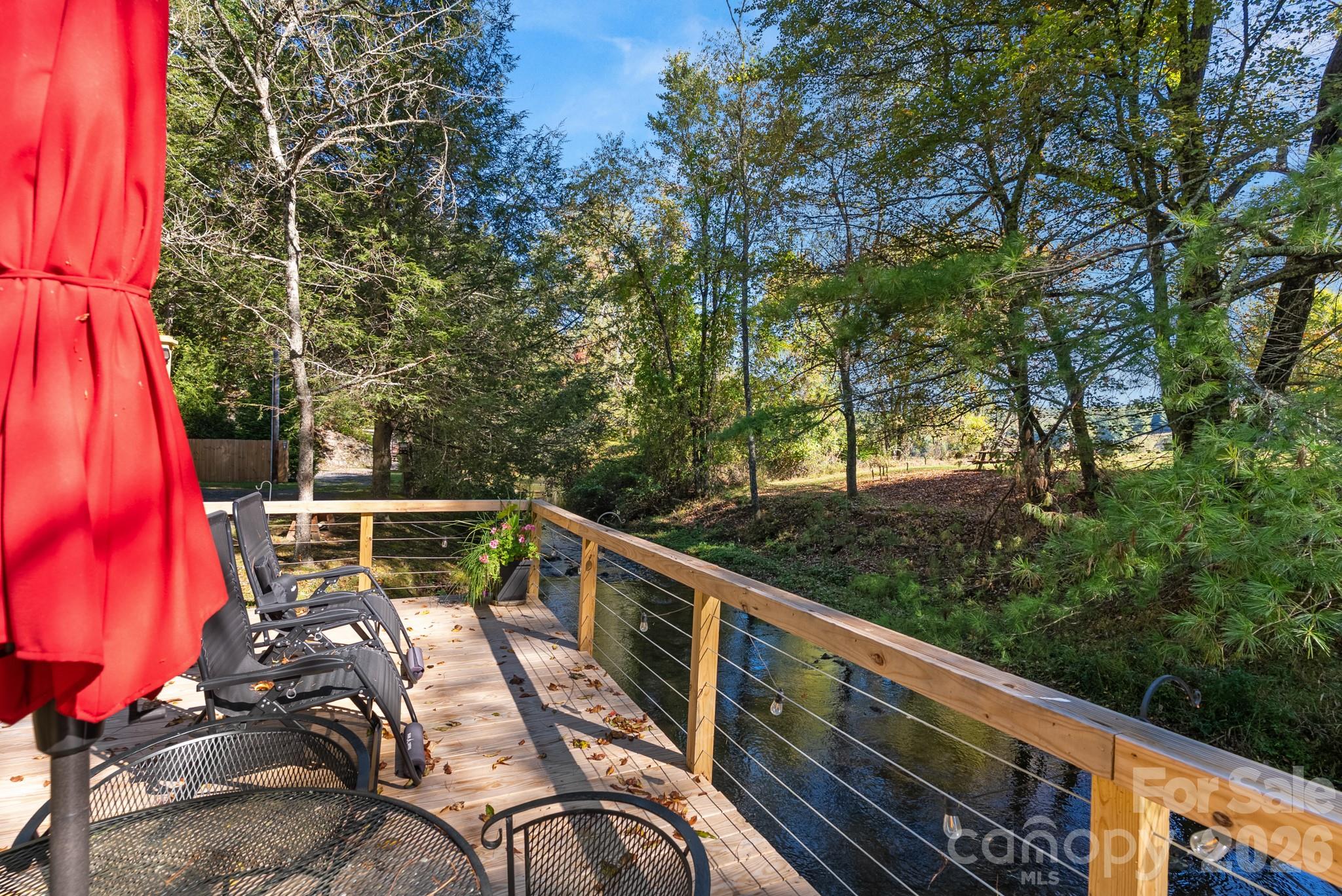 99 Lynn Lane Property Photo 32