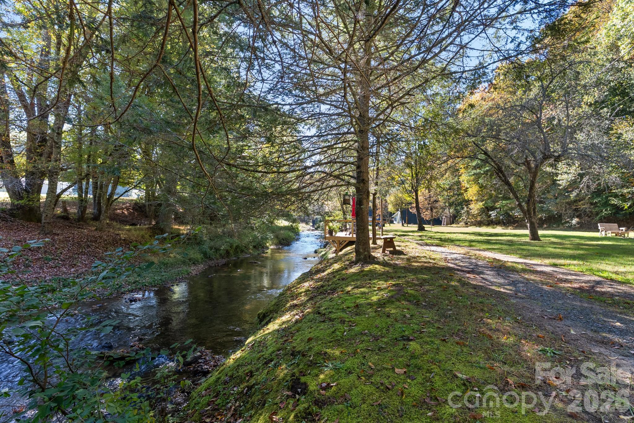 99 Lynn Lane Property Photo 42