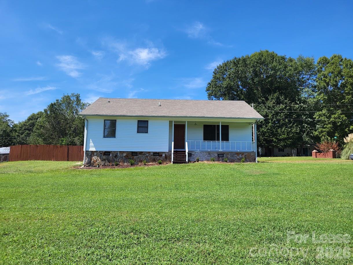 4764 Burnam Lane Property Photo 1