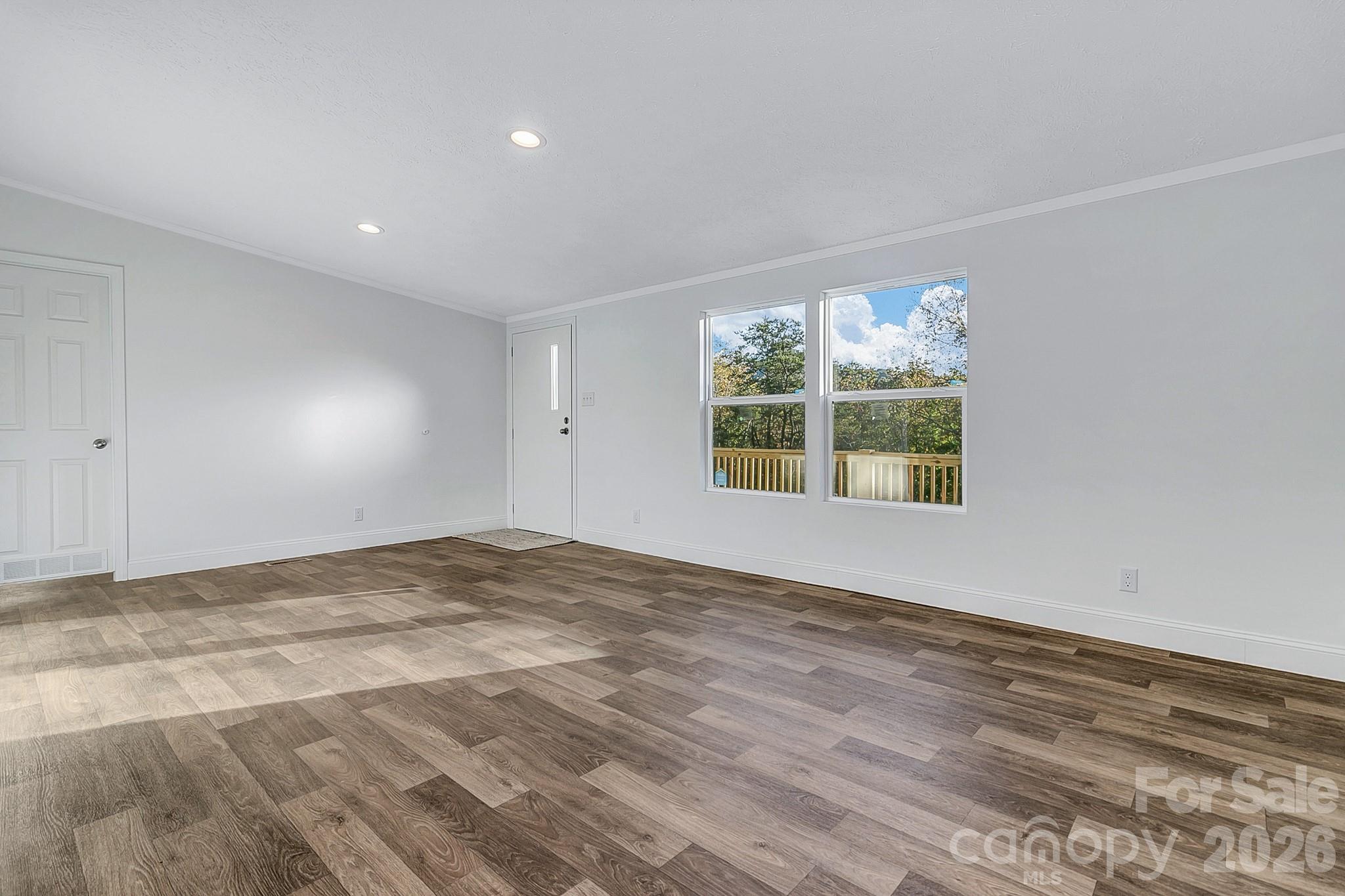 70 Windy Hill Lane Property Photo 10