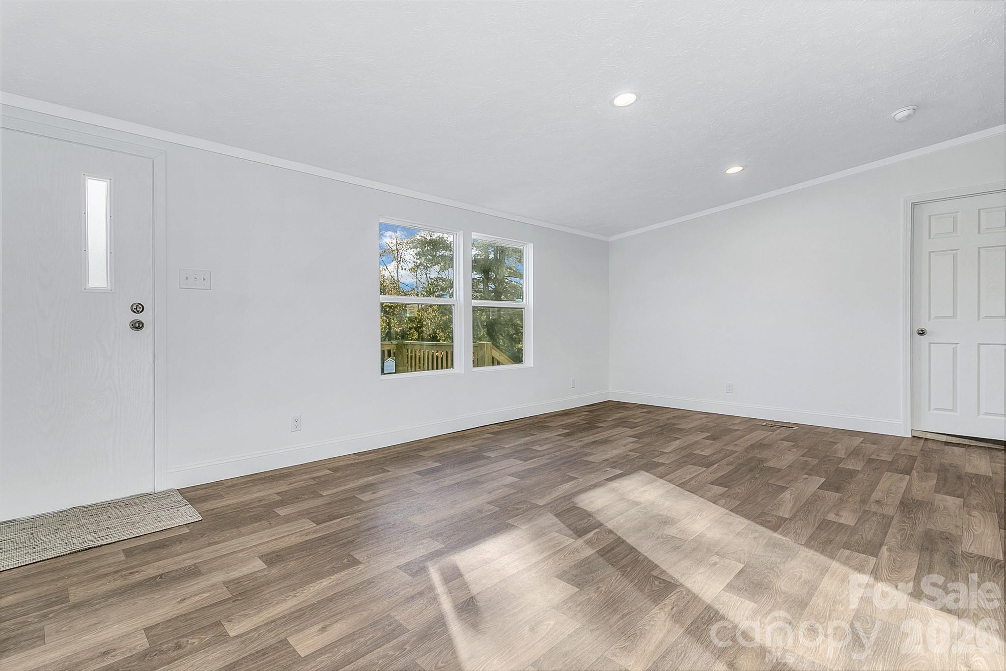 70 Windy Hill Lane Property Photo 12