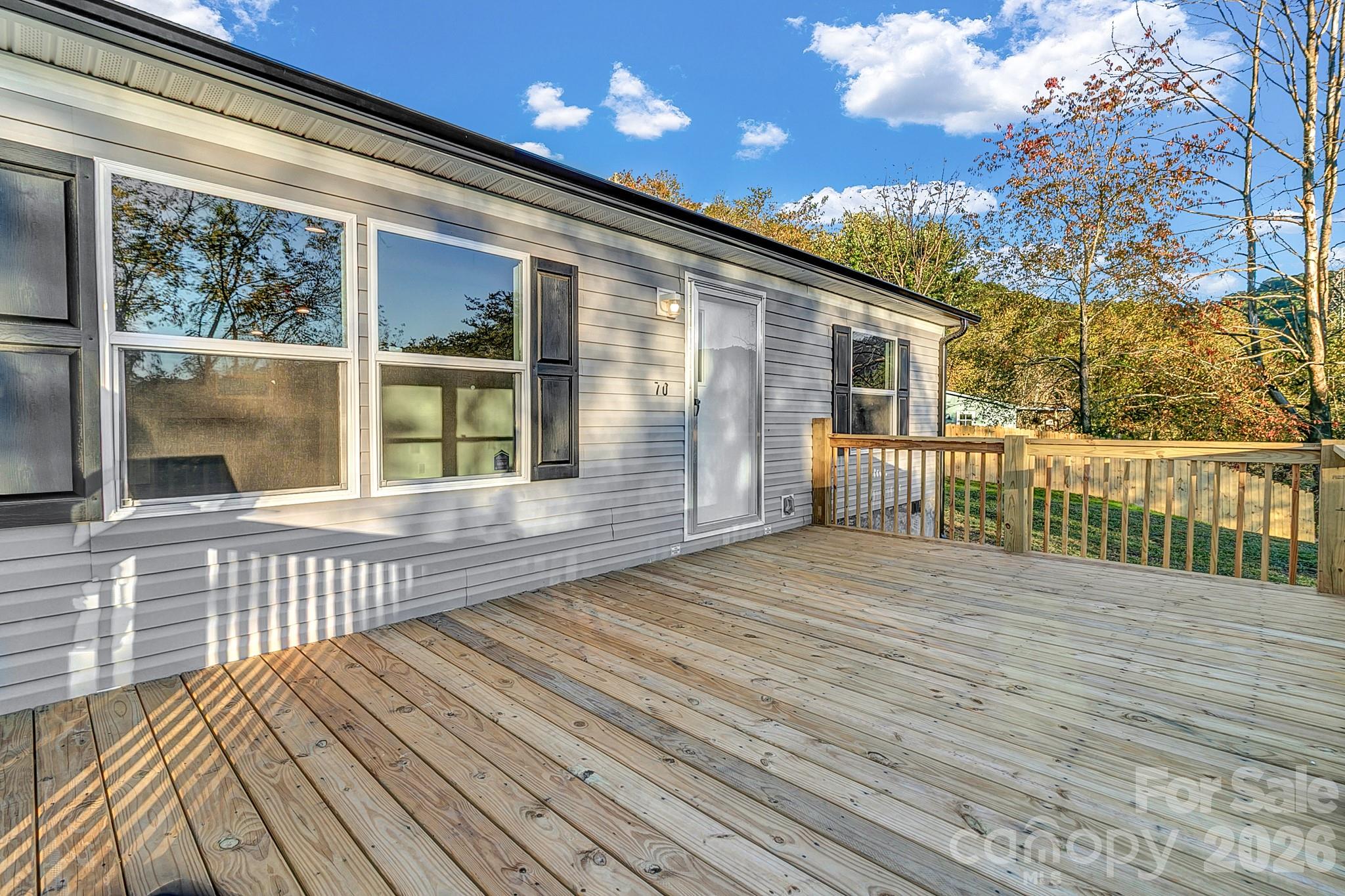 70 Windy Hill Lane Property Photo 27