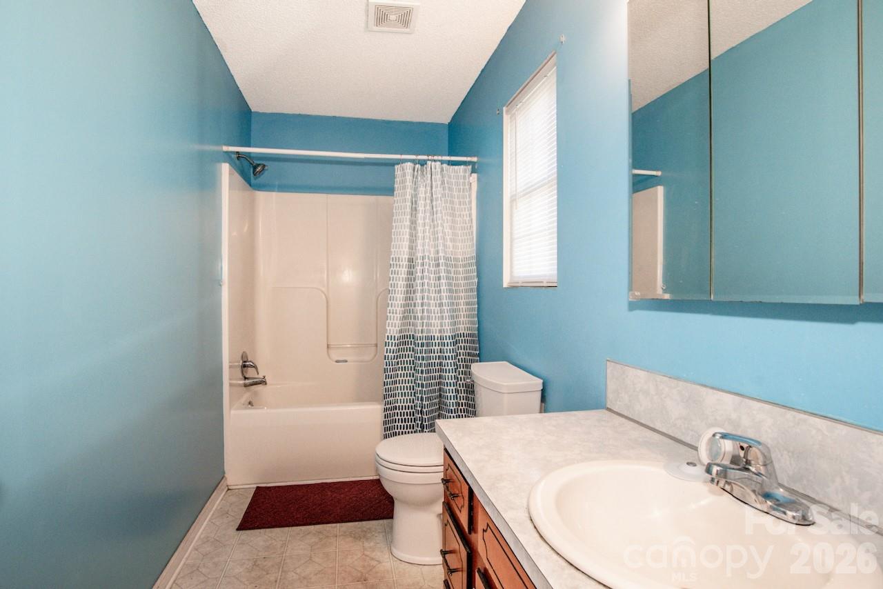 110 Joseph Lane Property Photo 11