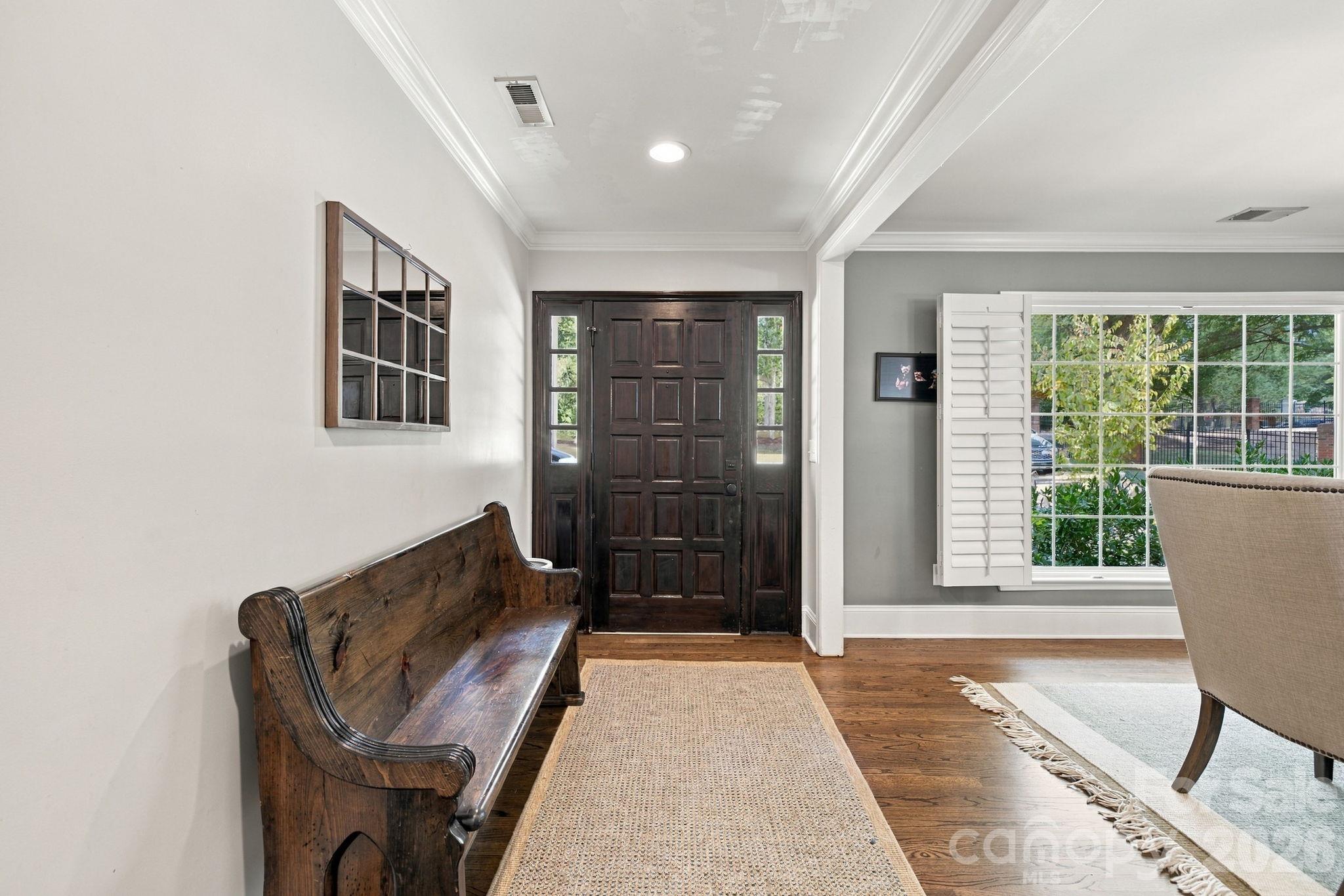 1901 Runnymede Lane Property Photo 13