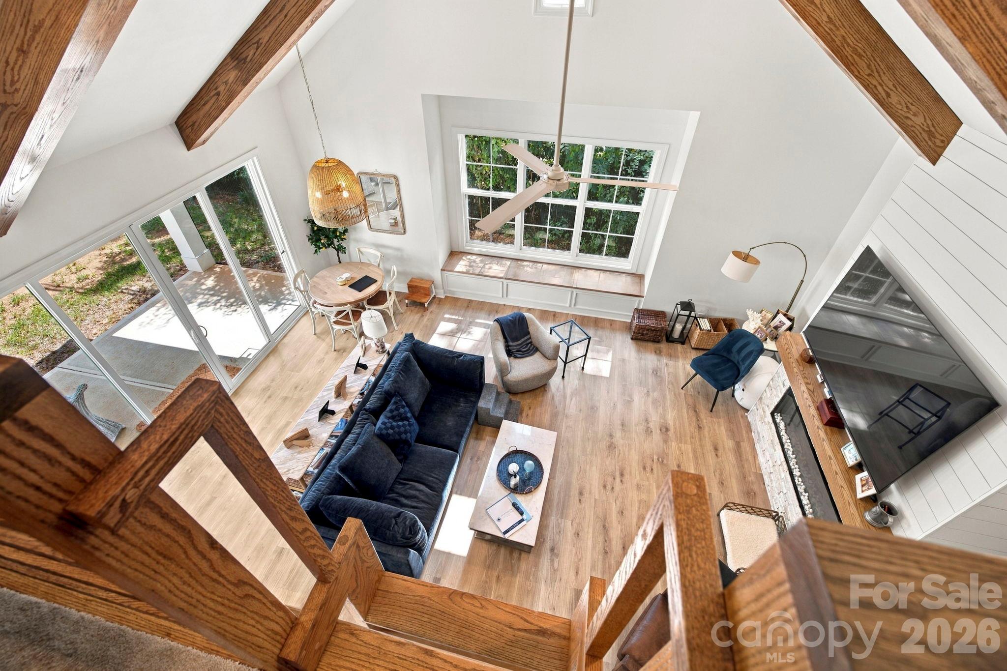 1901 Runnymede Lane Property Photo 28
