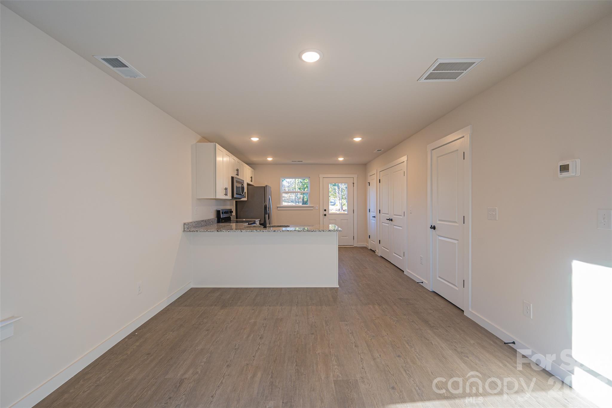 415-417 4th Street Property Photo 4