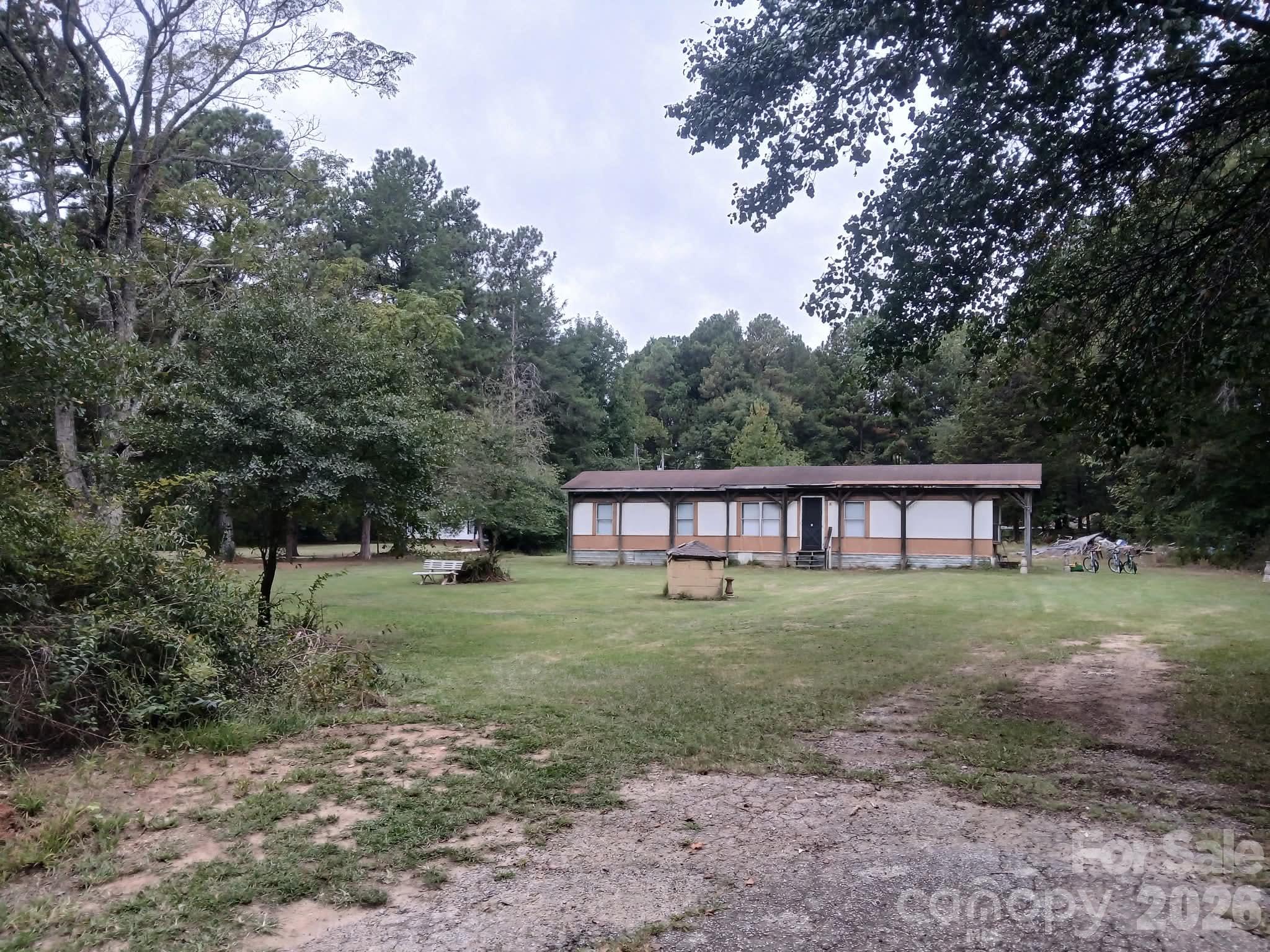 5916 Hightower Road Property Photo 2