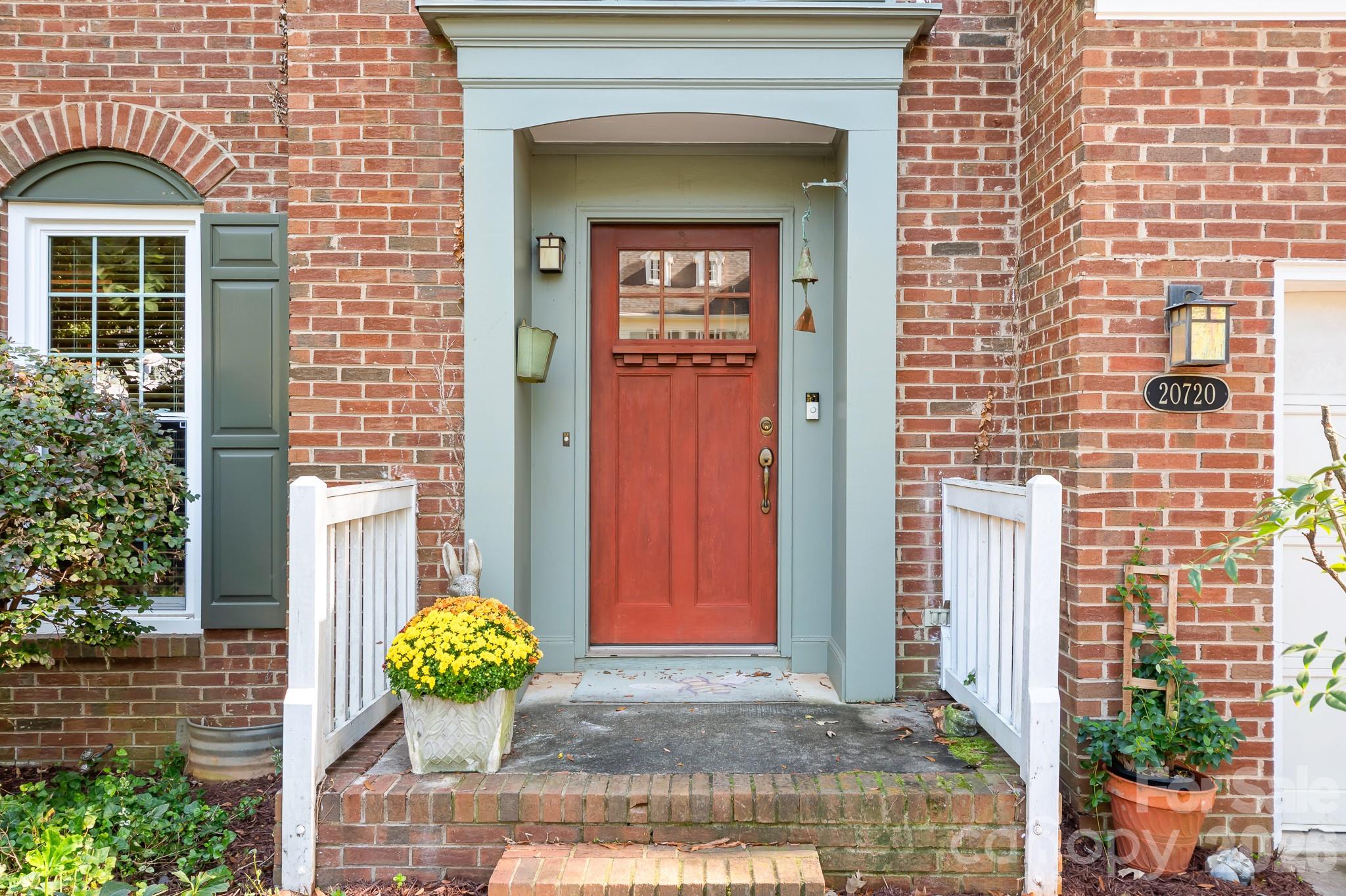 20720 Willow Pond Road Property Photo 3