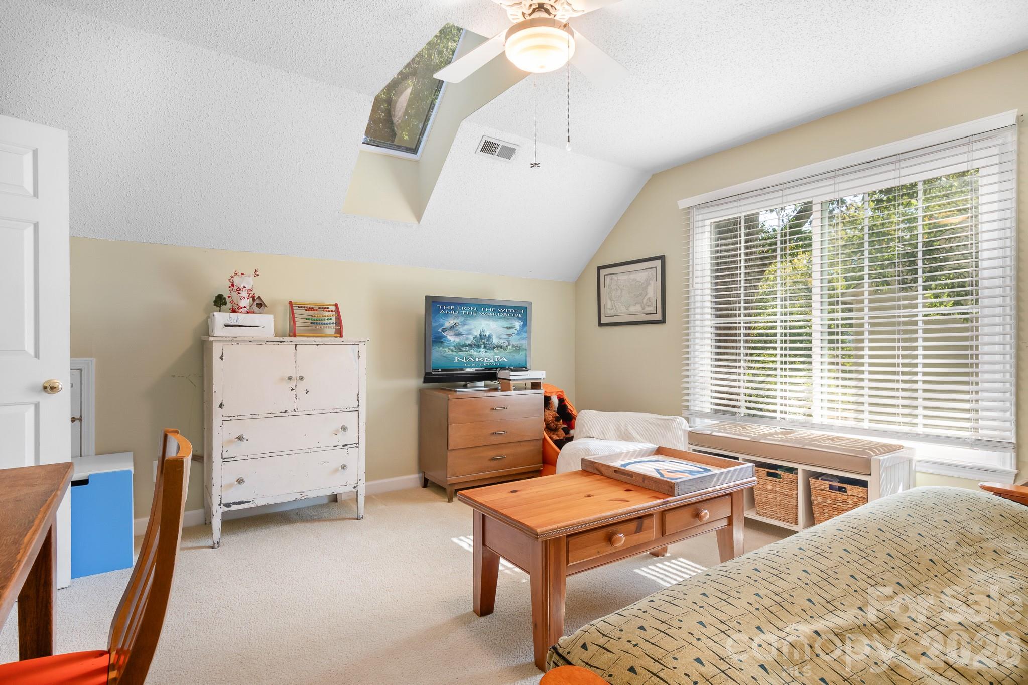20720 Willow Pond Road Property Photo 23