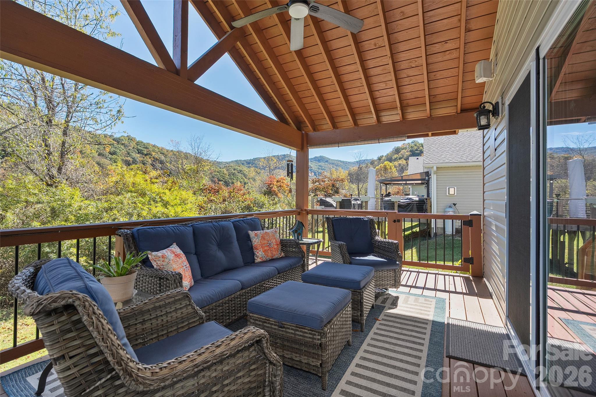 228 February Lane Property Photo 11