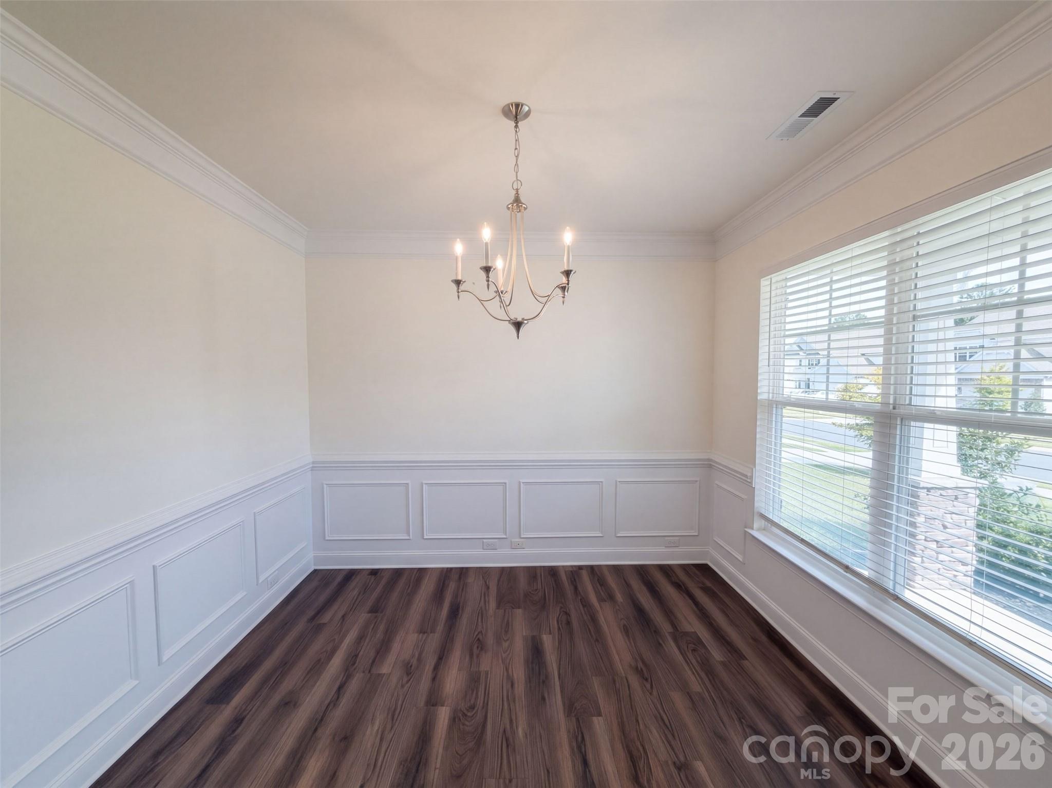 2455 Judson Drive Property Photo 10
