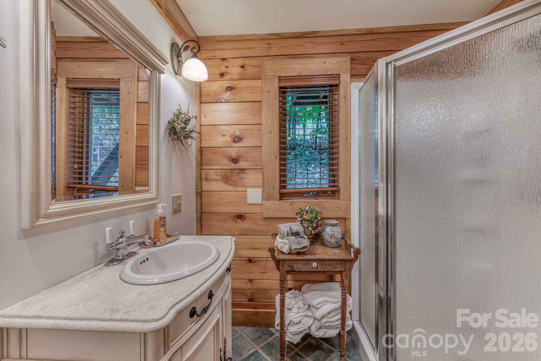 610 Amber Drive Property Photo 19