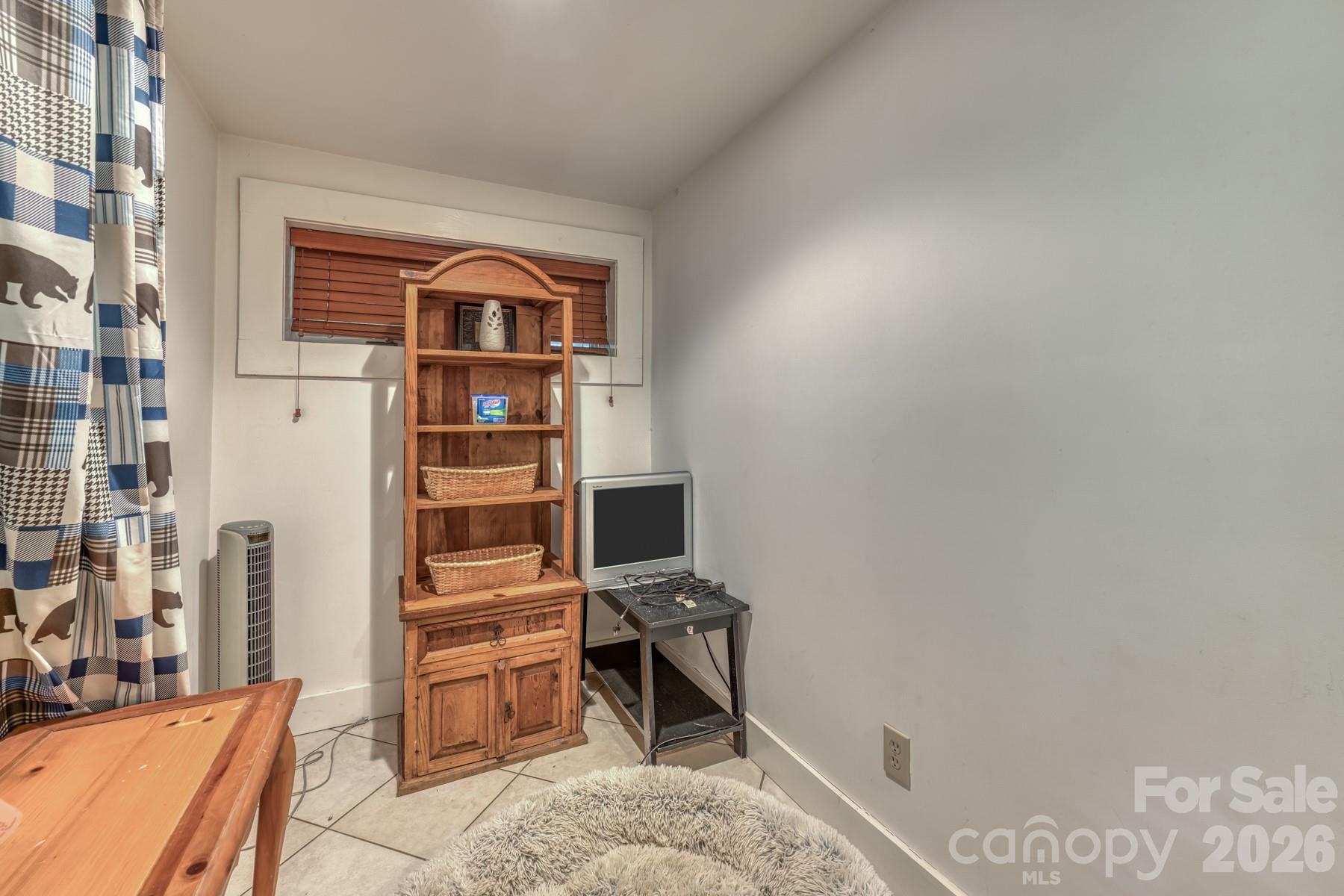 610 Amber Drive Property Photo 33