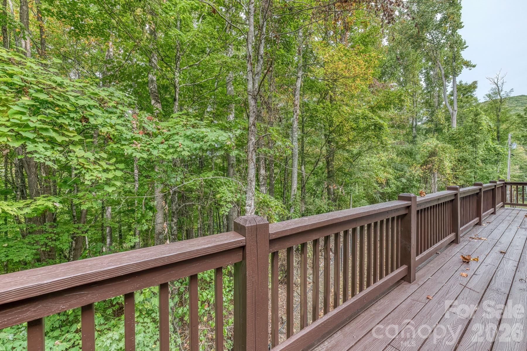 610 Amber Drive Property Photo 40