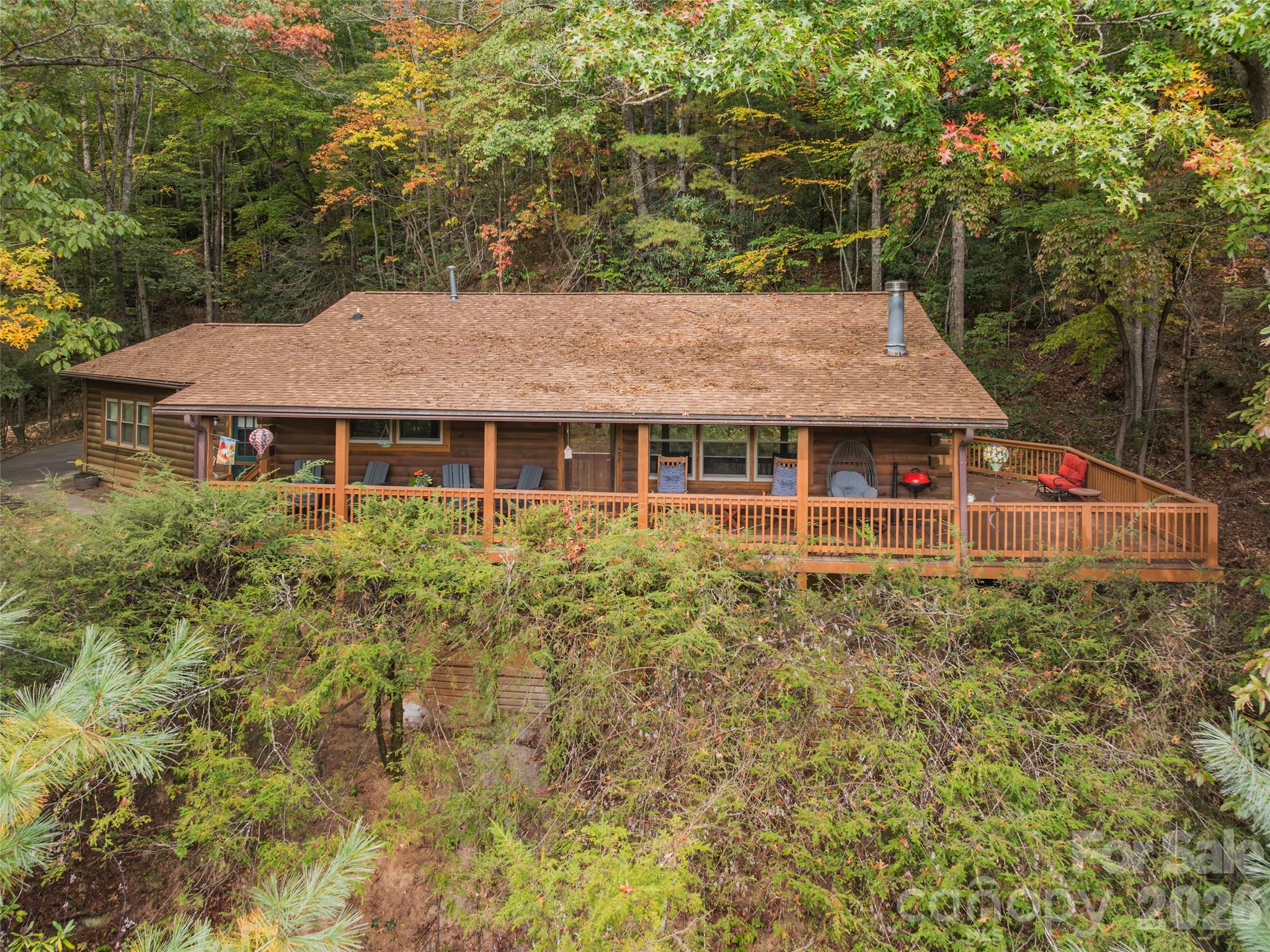 250 Creekside Drive Property Photo 1