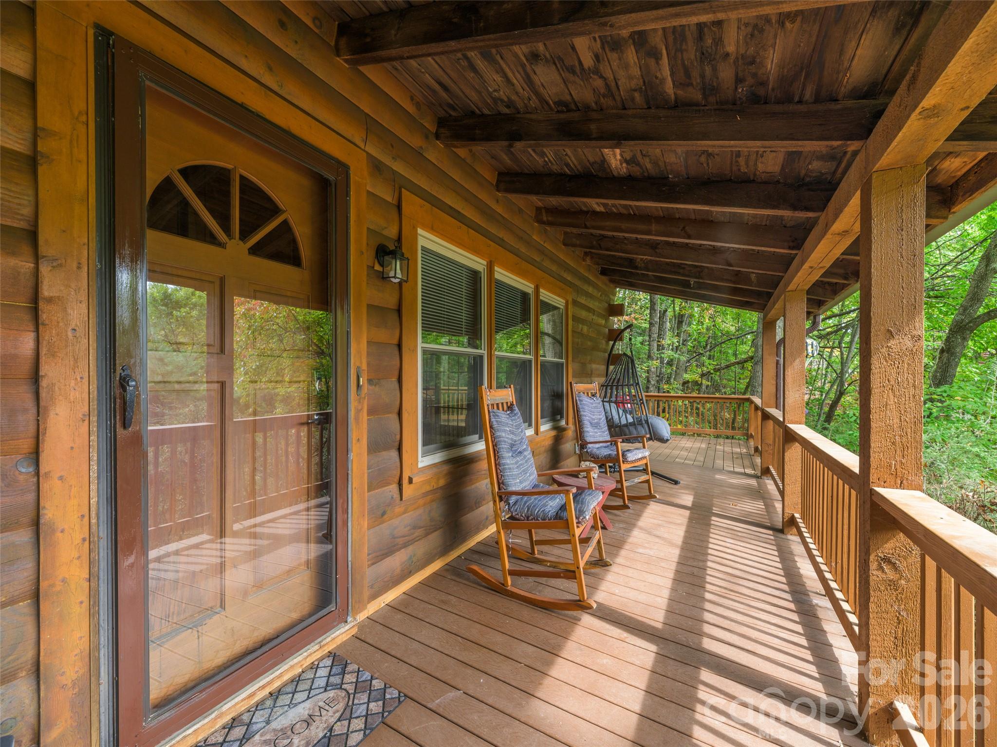 250 Creekside Drive Property Photo 4