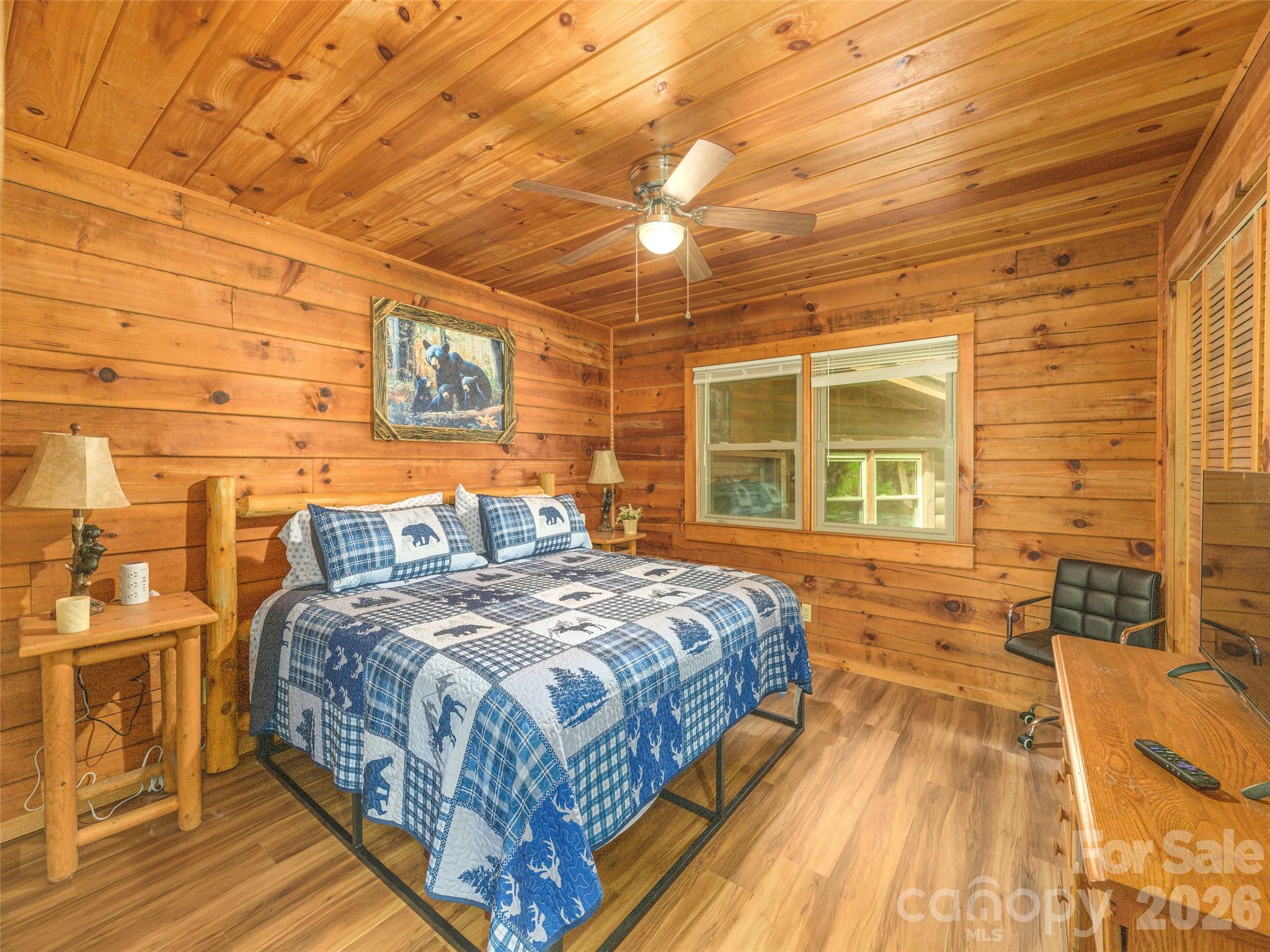 250 Creekside Drive Property Photo 17