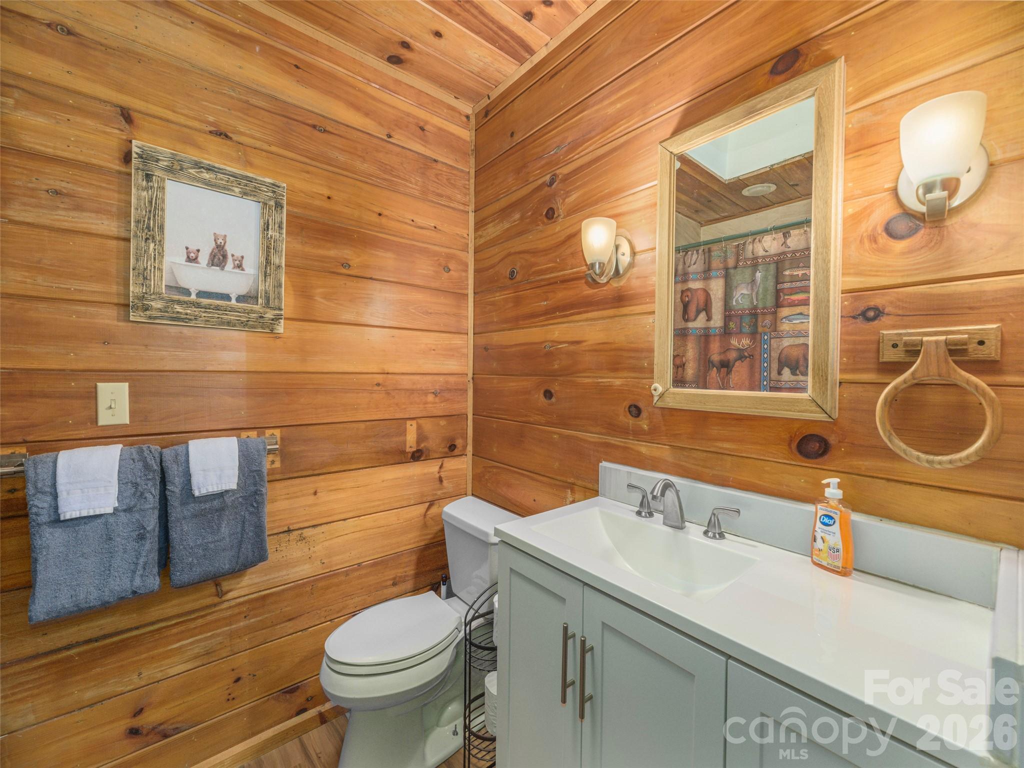 250 Creekside Drive Property Photo 18