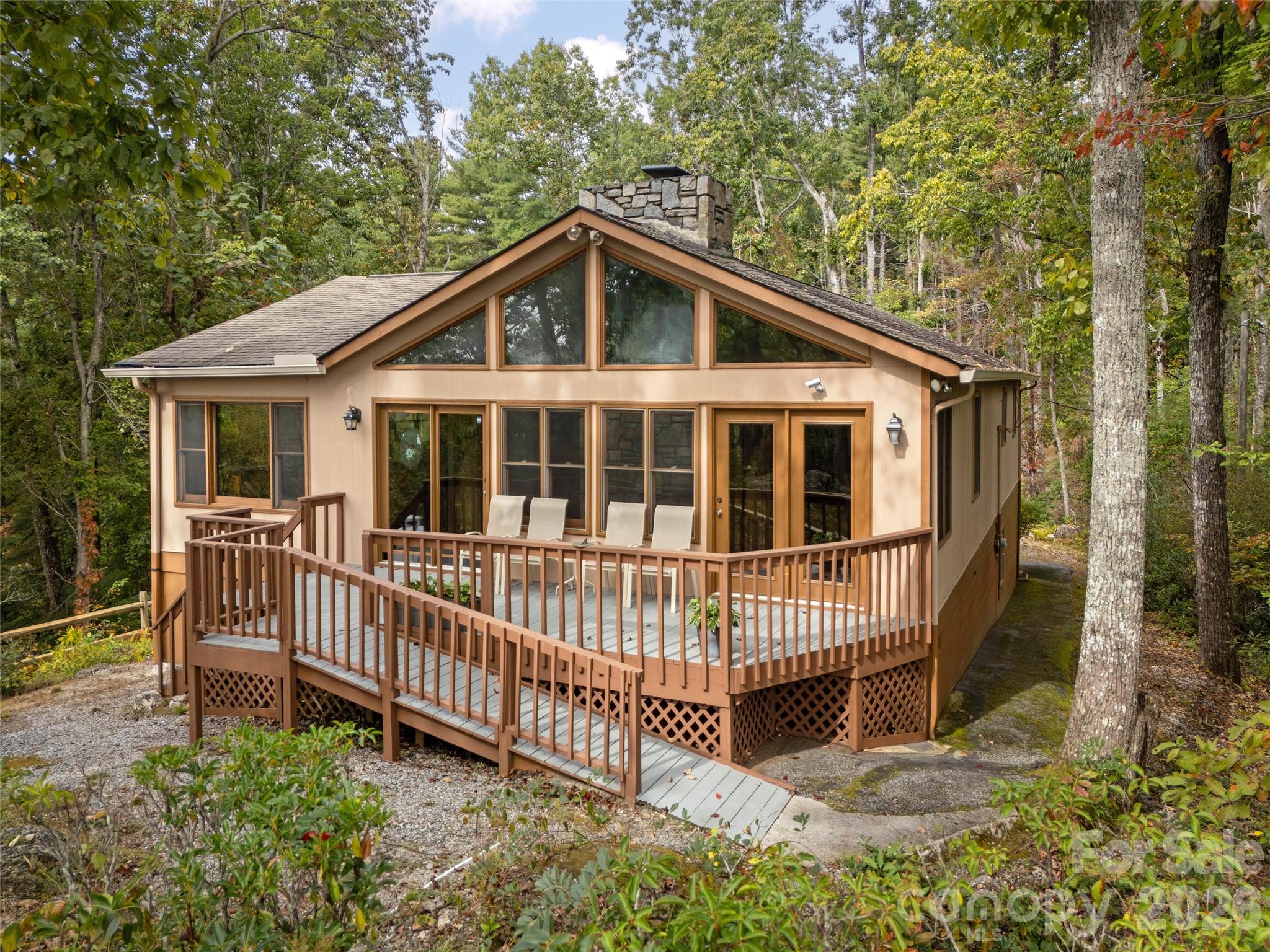206 Skyland Acres Road Property Photo 1