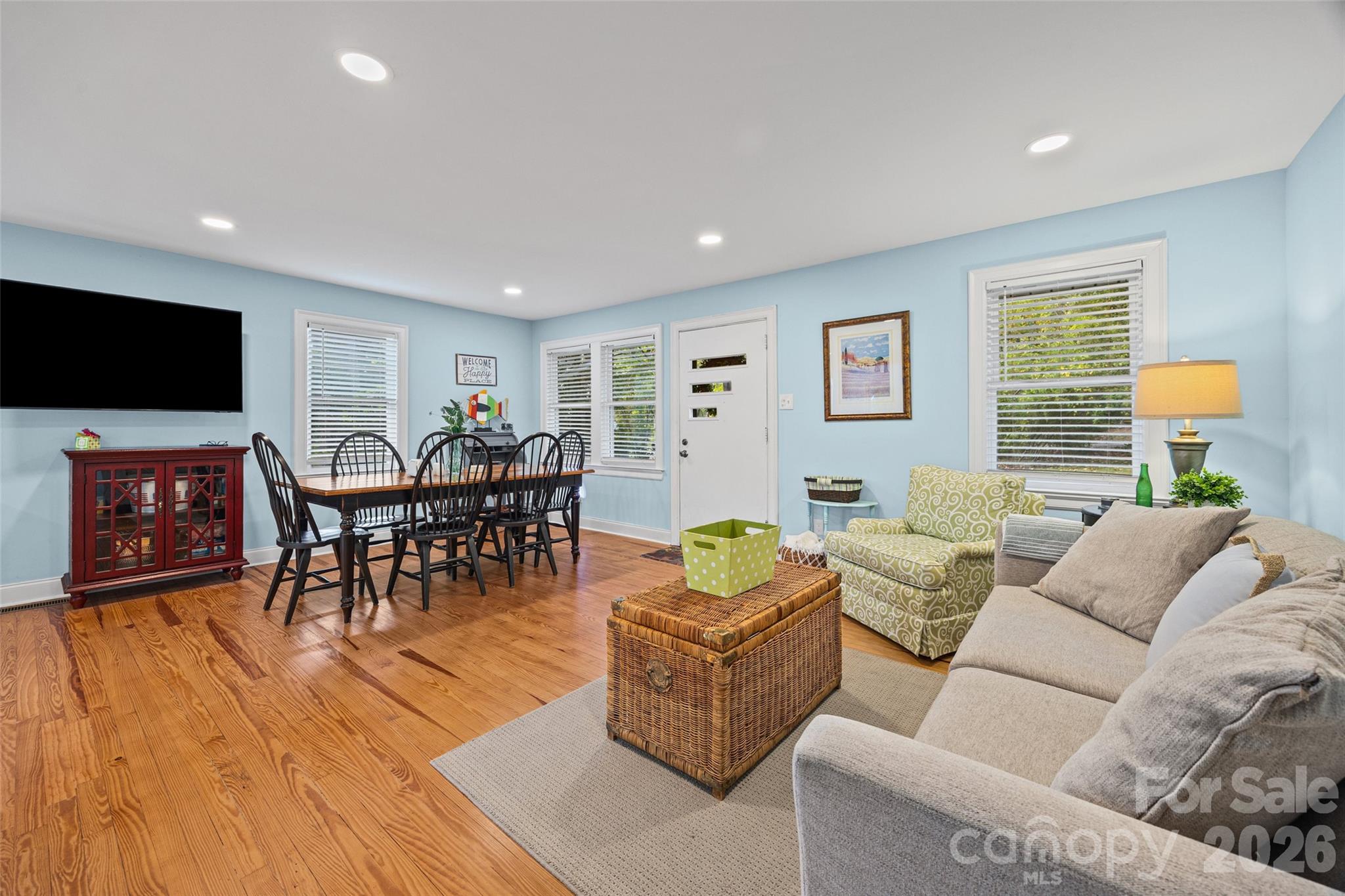 1544 Springpoint Road Property Photo 7