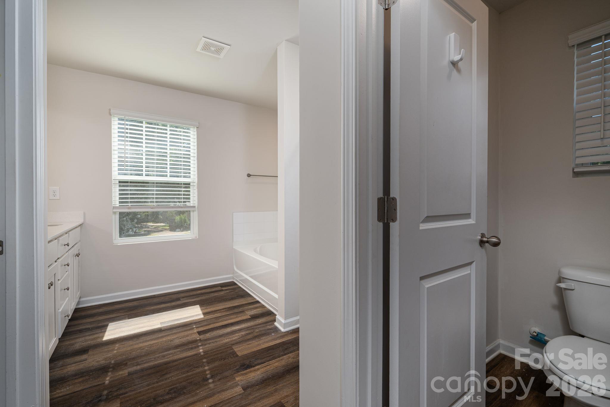 407 Farris Drive Property Photo 14