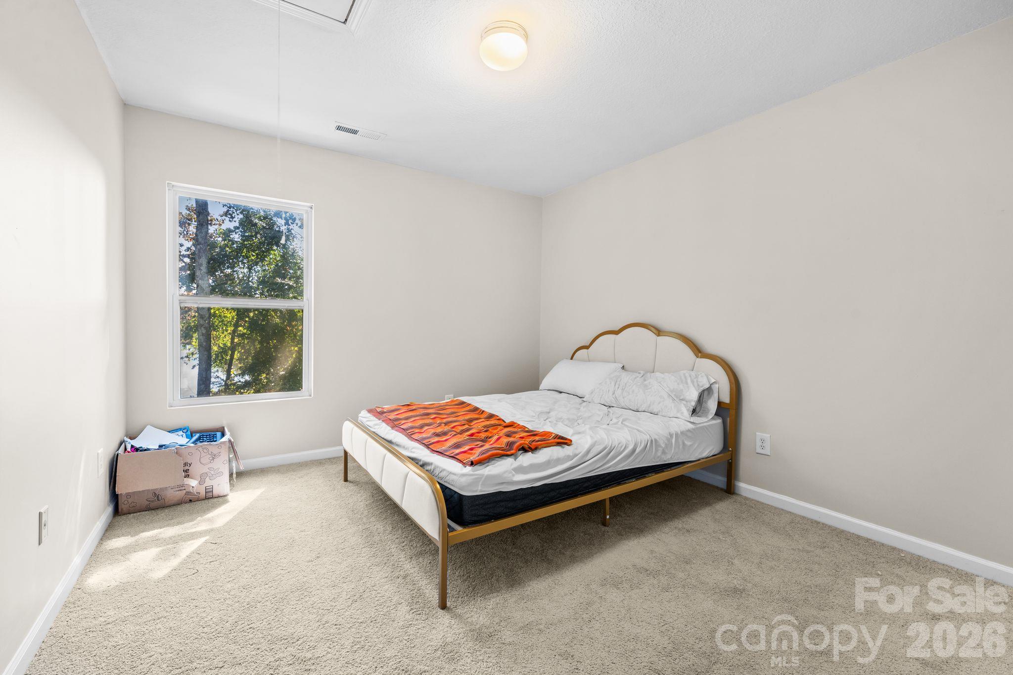 2636 Cochrane Drive Property Photo 17