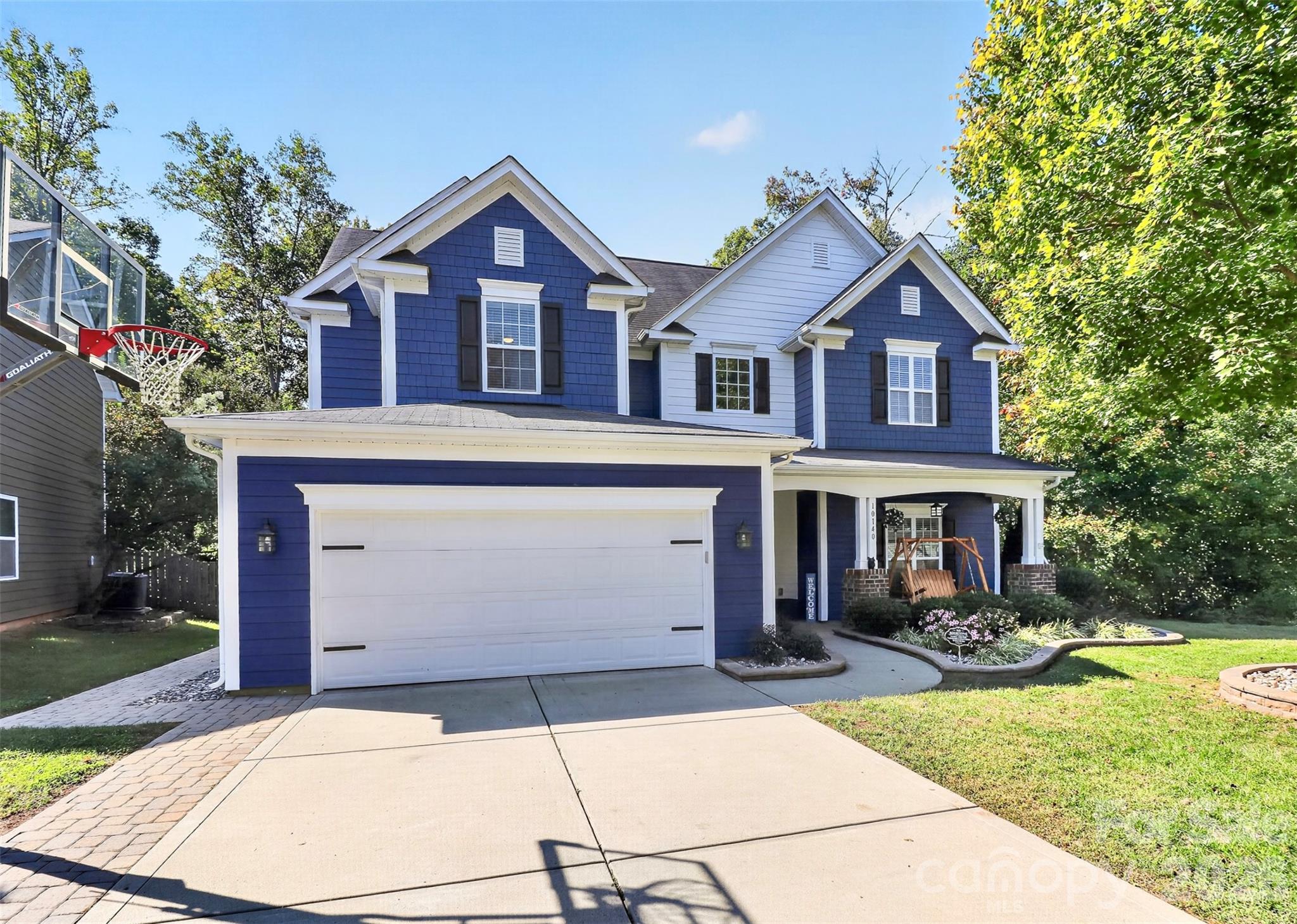 10140 Falling Leaf Drive Property Photo 1