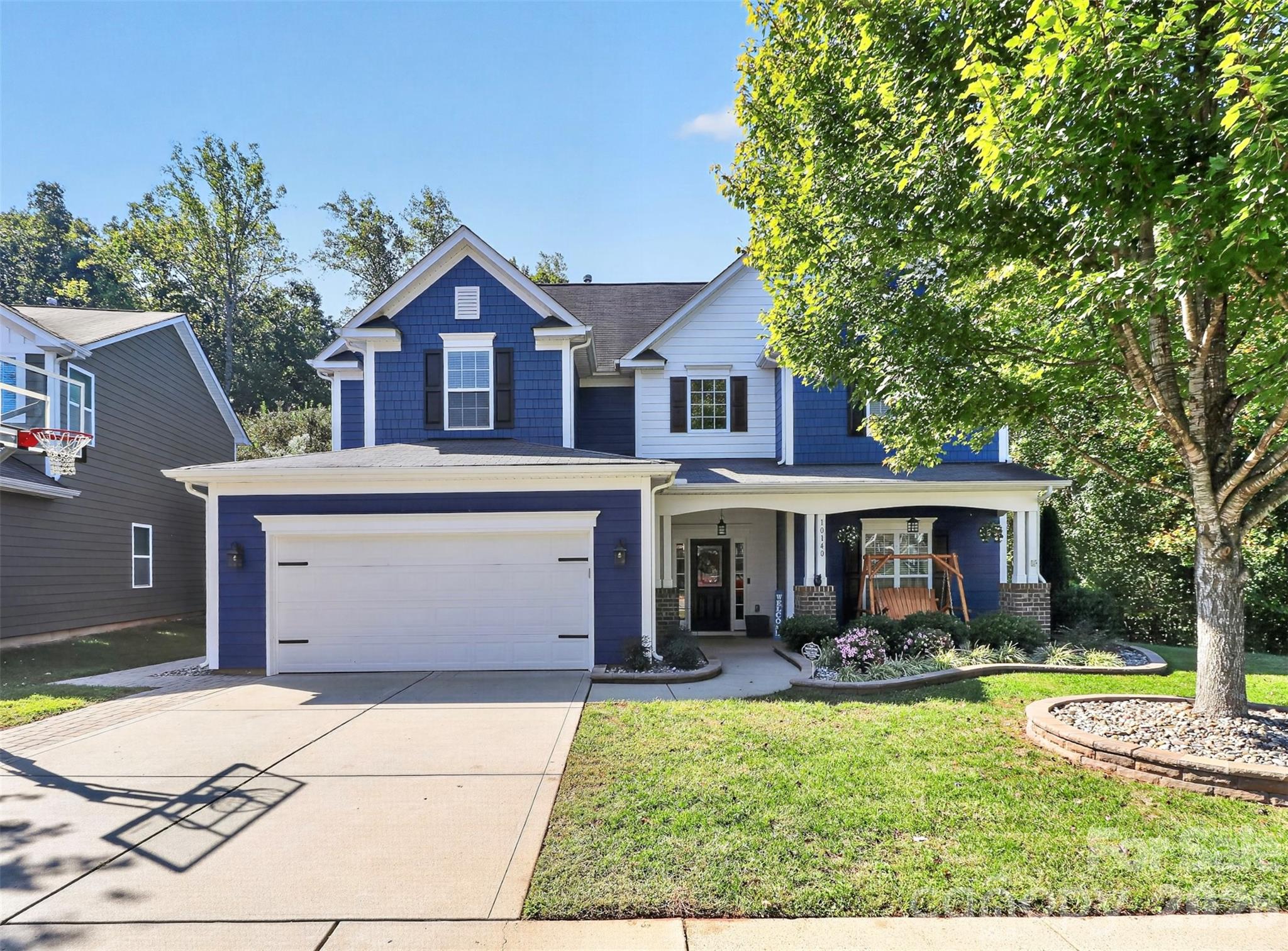 10140 Falling Leaf Drive Property Photo 2