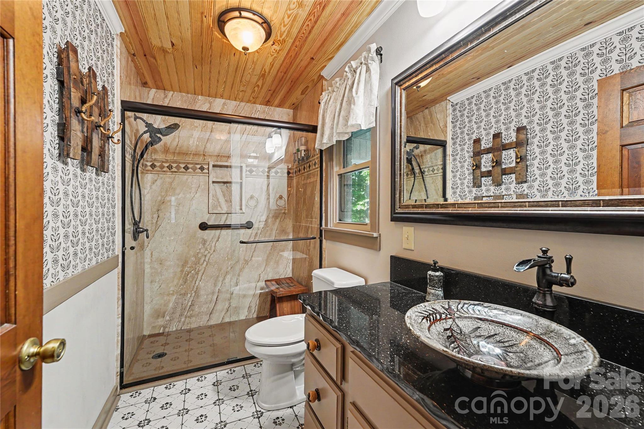 1041 Emerald Shores Road Property Photo 20