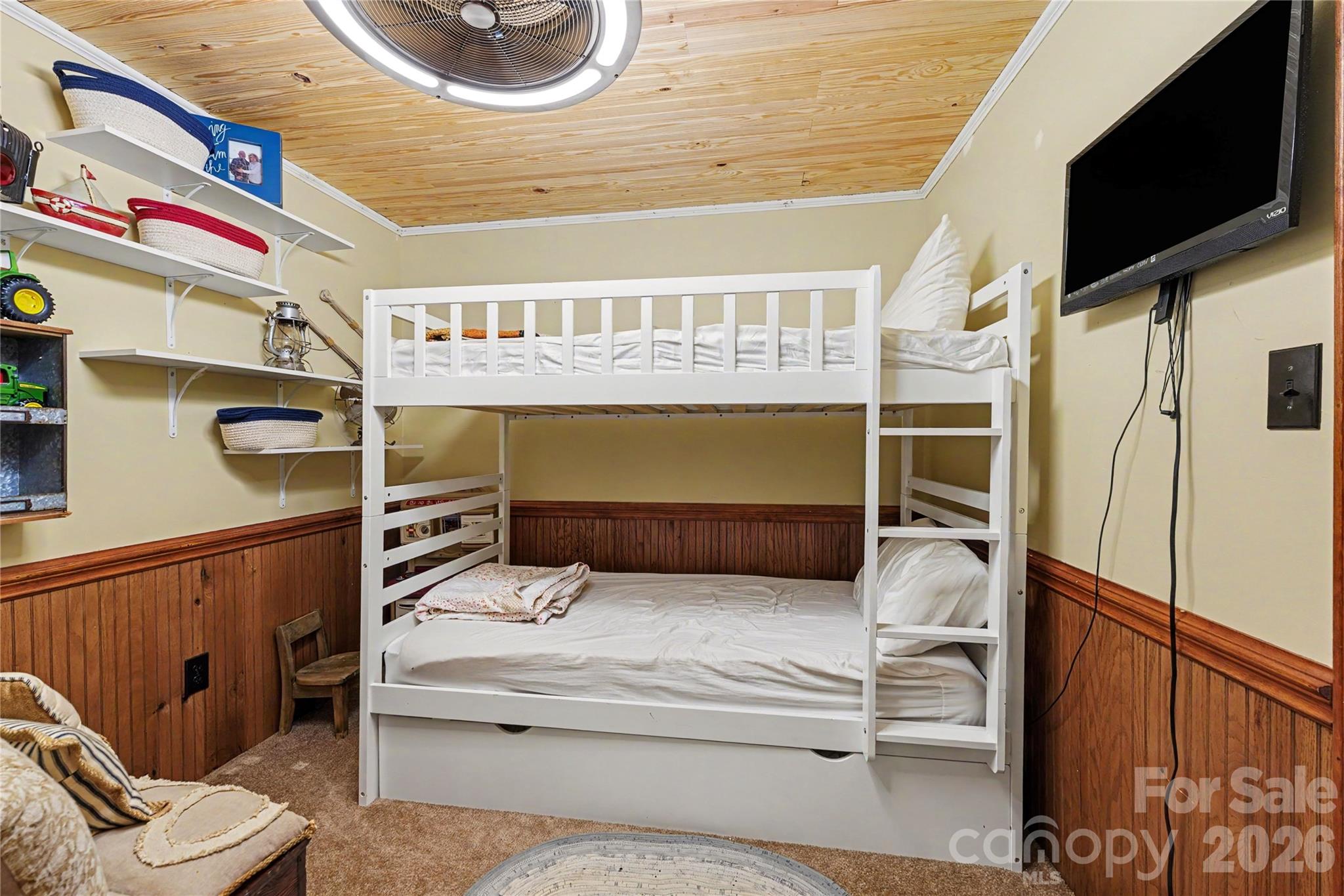 1041 Emerald Shores Road Property Photo 29