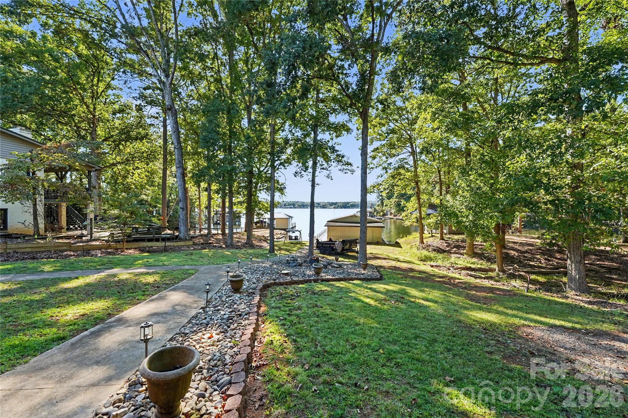 1041 Emerald Shores Road Property Photo 47