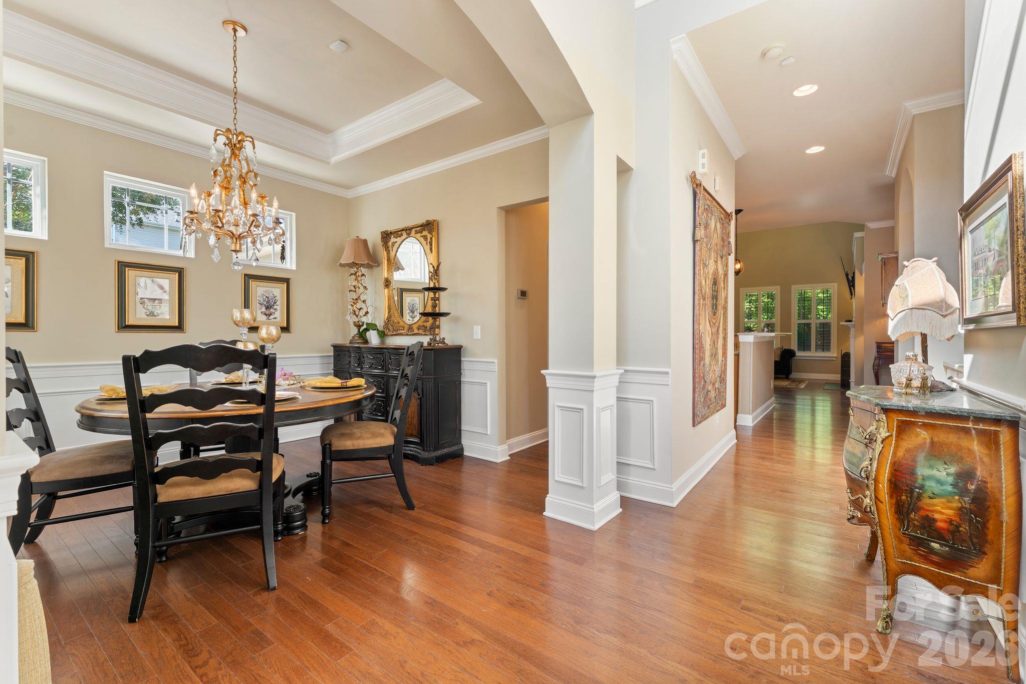 8011 Cottsbrooke Drive Property Photo 3