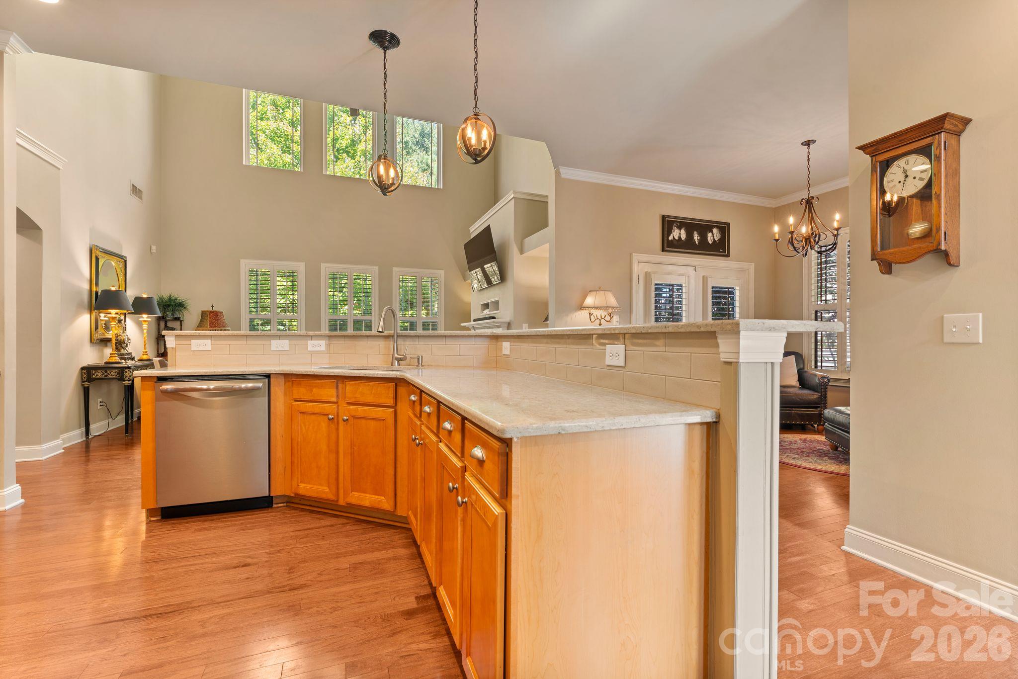 8011 Cottsbrooke Drive Property Photo 15